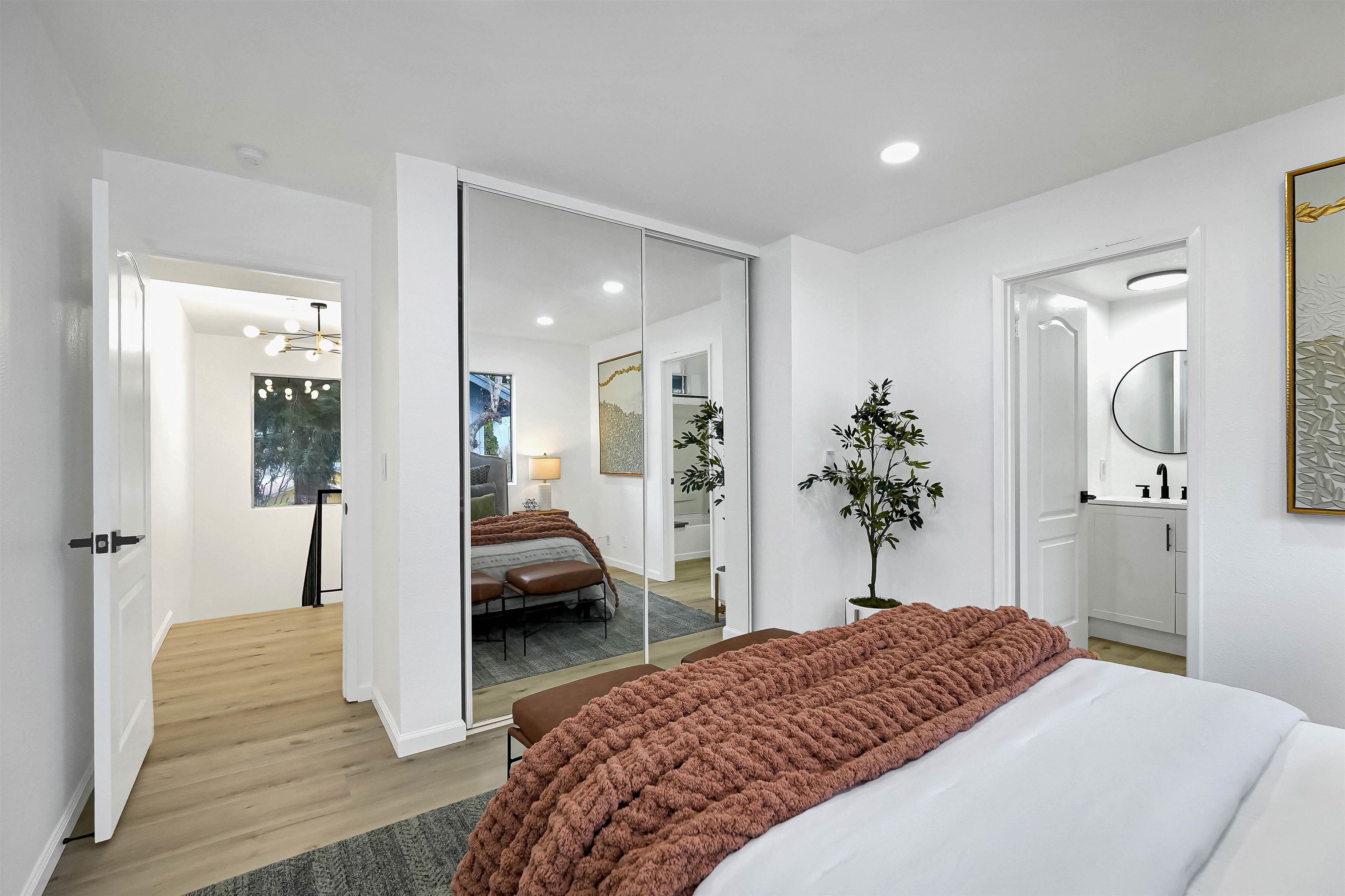 Detail Gallery Image 37 of 47 For 20115 Redwood Rd #9,  Castro Valley,  CA 94546 - 2 Beds | 2/1 Baths