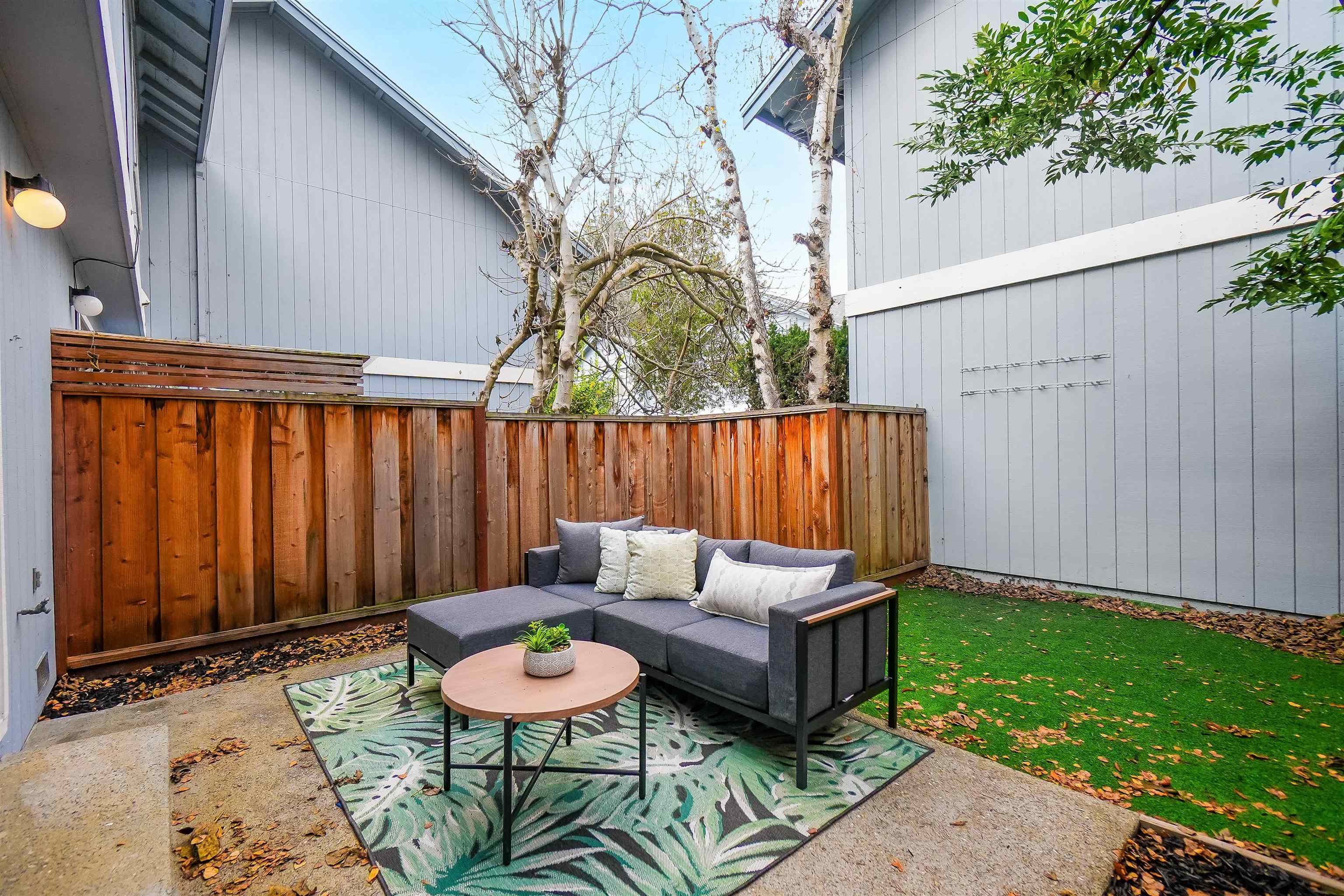 Detail Gallery Image 43 of 47 For 20115 Redwood Rd #9,  Castro Valley,  CA 94546 - 2 Beds | 2/1 Baths