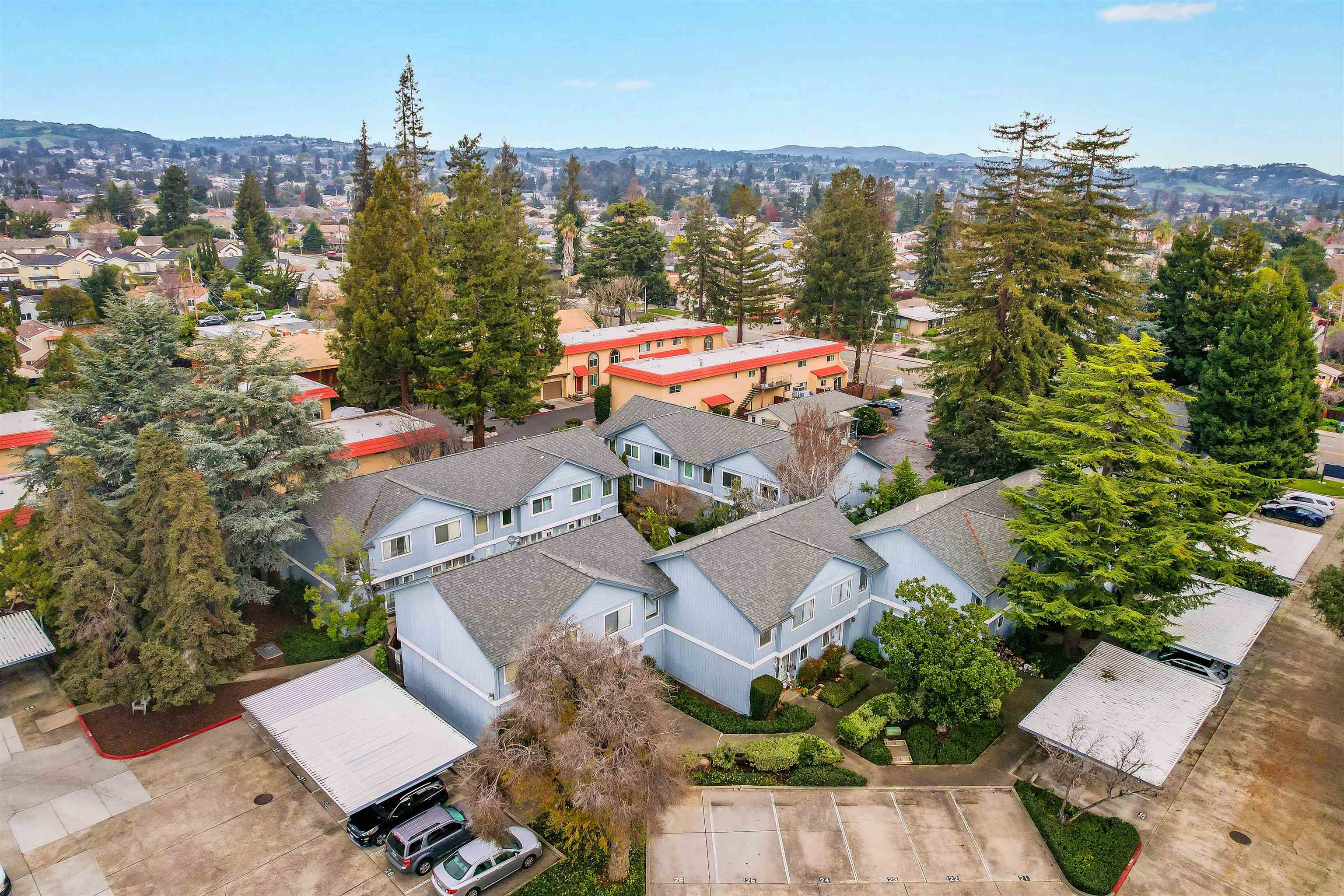 Detail Gallery Image 46 of 47 For 20115 Redwood Rd #9,  Castro Valley,  CA 94546 - 2 Beds | 2/1 Baths