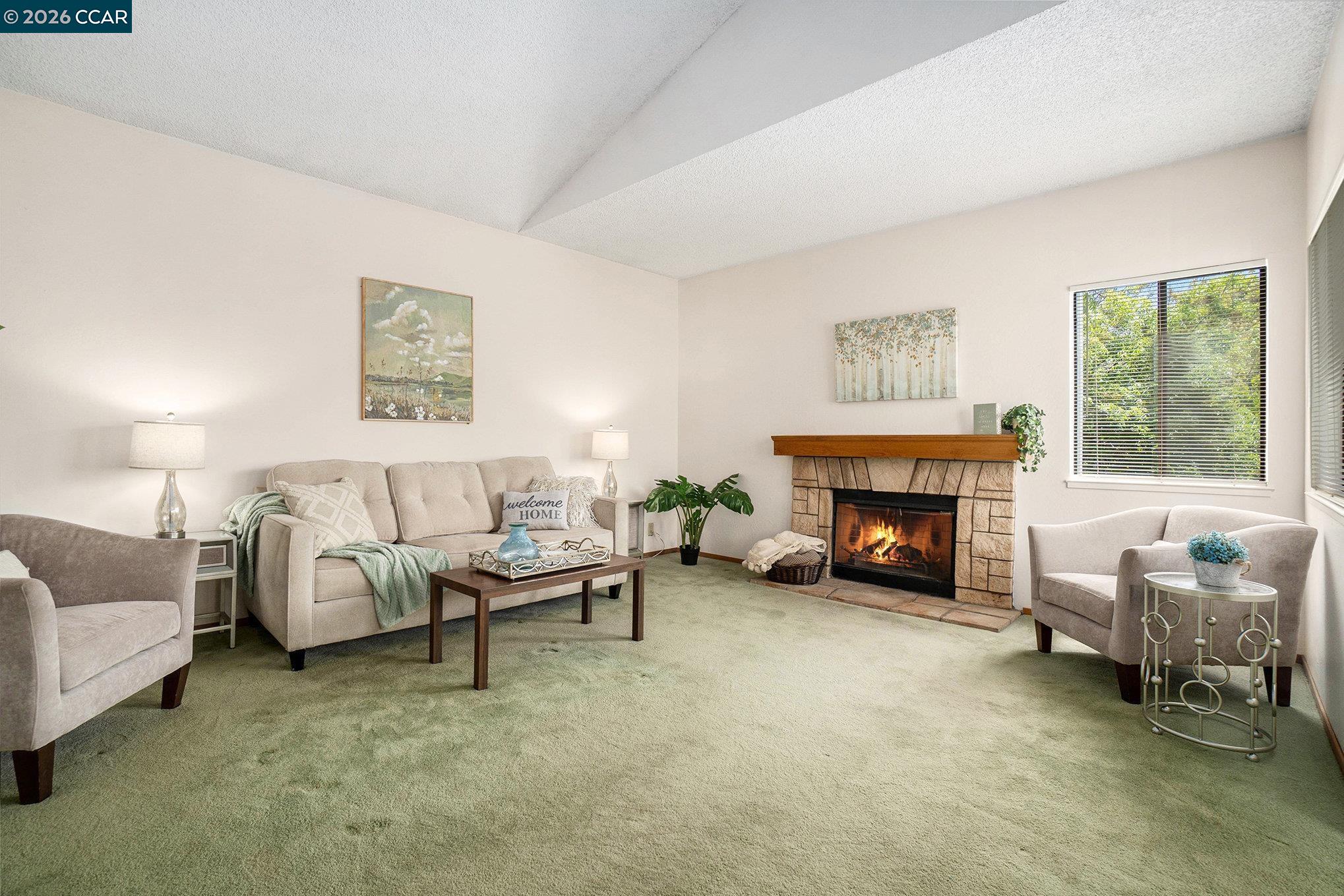 Photo #5: 41120078 Listing: Photo #5