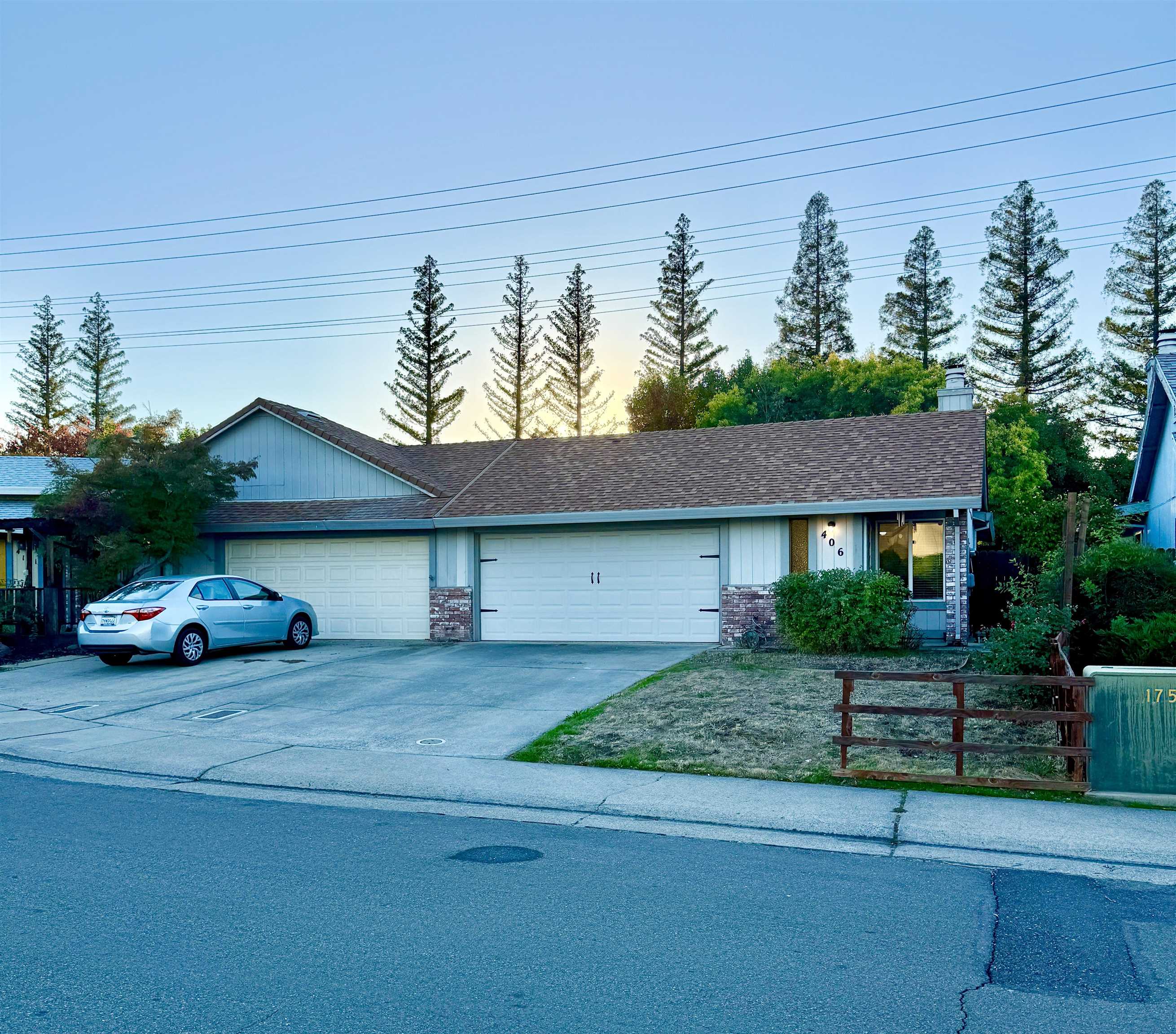 Front Image Thumbnail for BE41120079