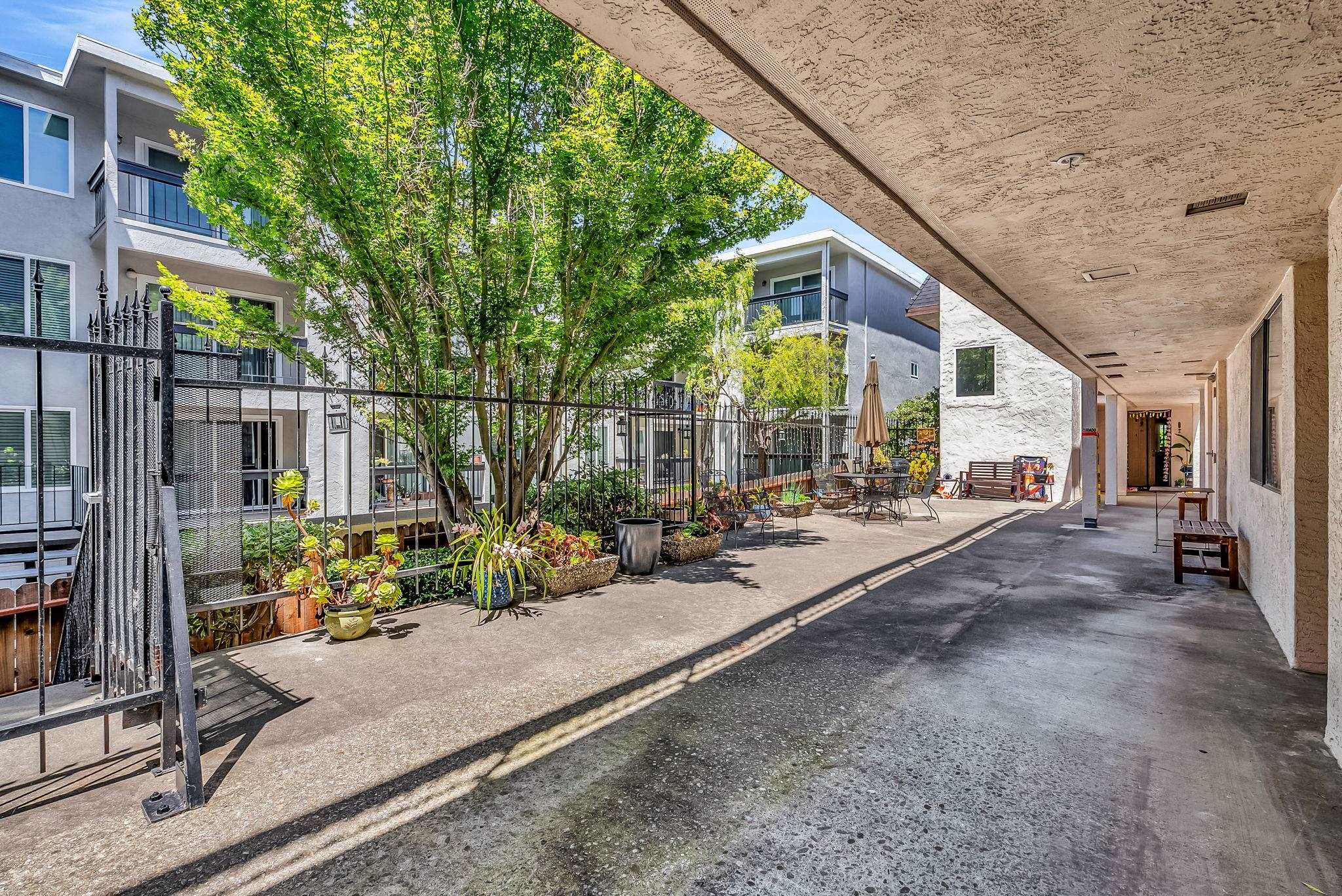 Photo #23: 41120081 Listing: Photo #23