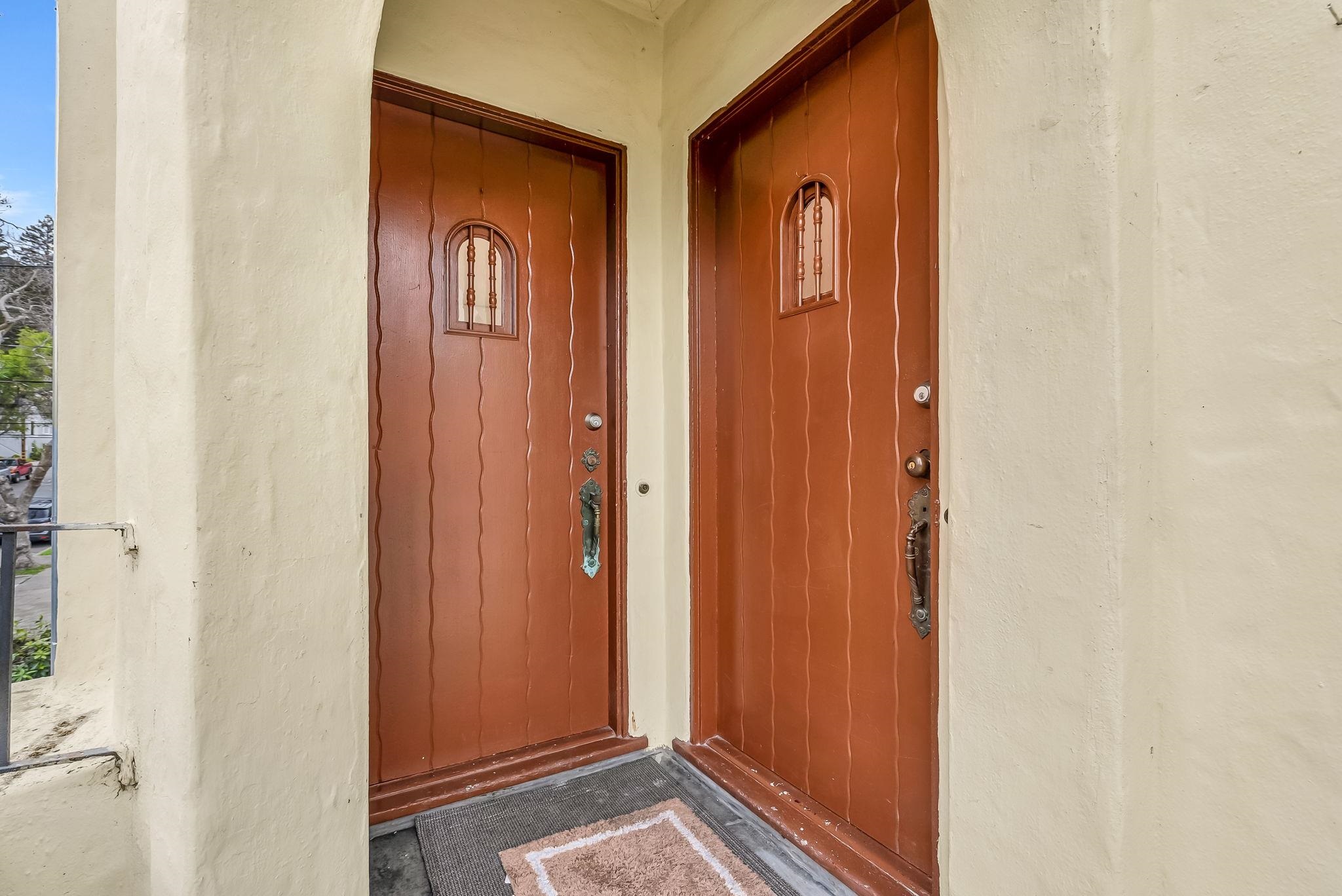 Detail Gallery Image 4 of 56 For 2340 Virginia St, Berkeley,  CA 94709 - – Beds | – Baths