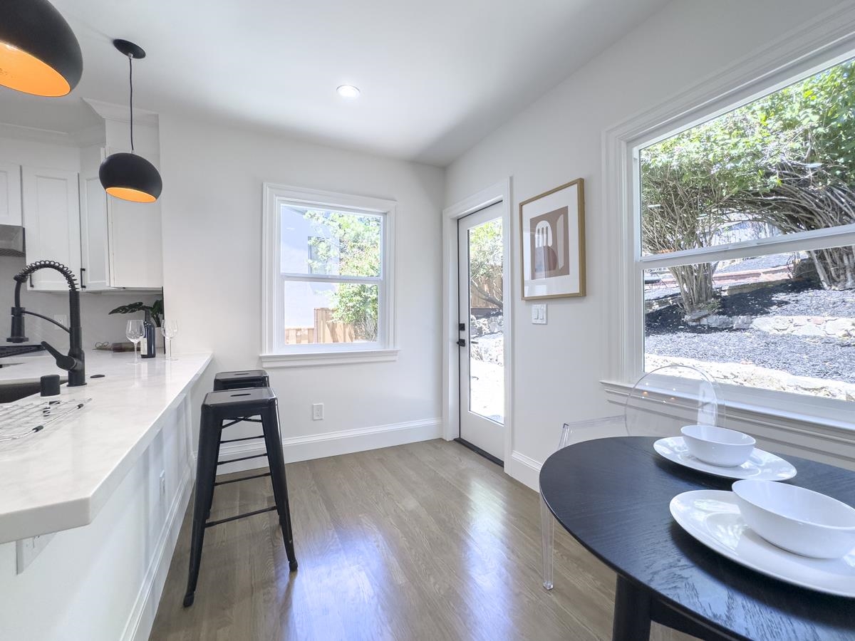 Detail Gallery Image 16 of 52 For 479 Kentucky Ave, Berkeley,  CA 94707 - 3 Beds | 2 Baths