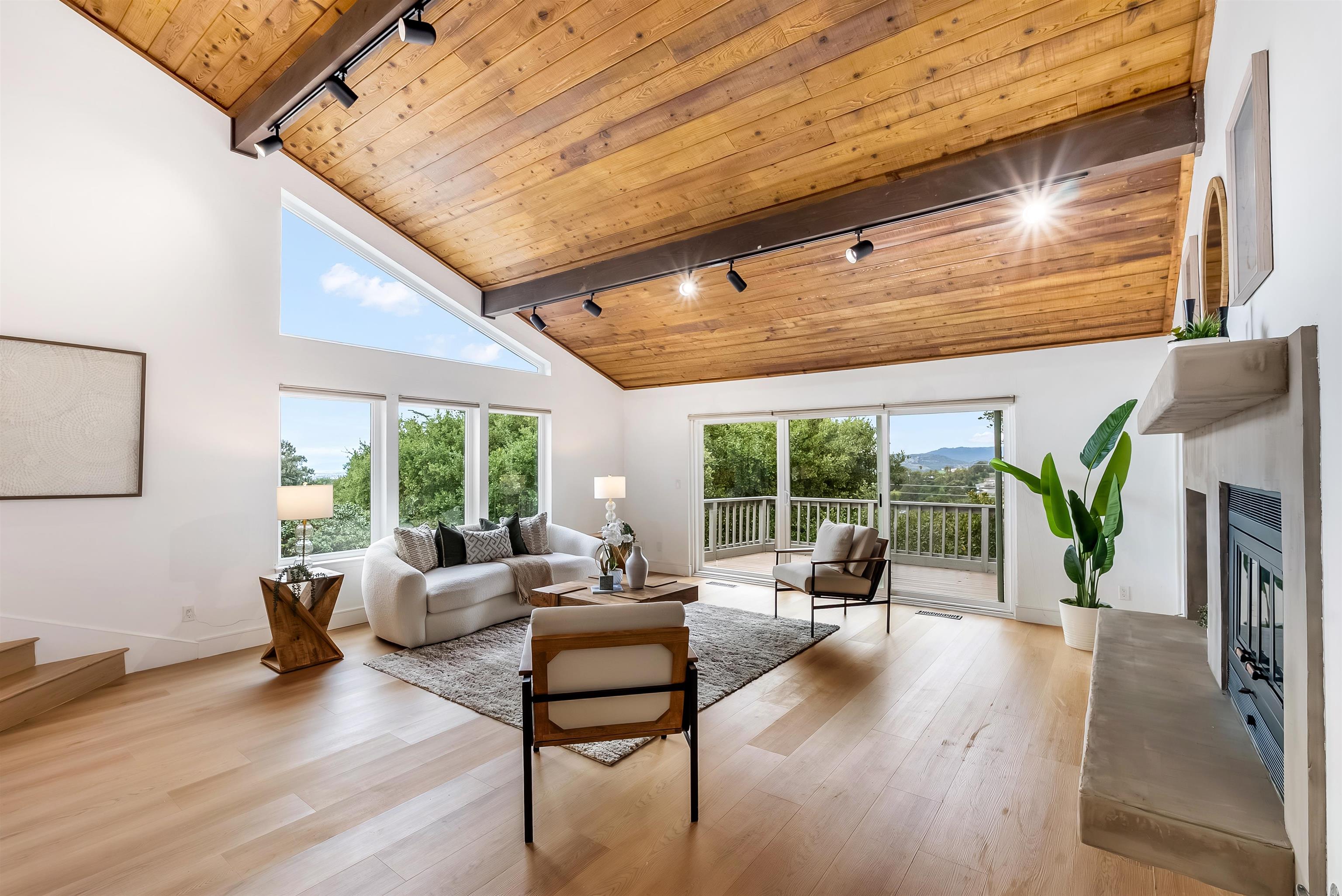 Detail Gallery Image 18 of 60 For 26373 Parkside Dr, Hayward,  CA 94542 - 4 Beds | 3/1 Baths