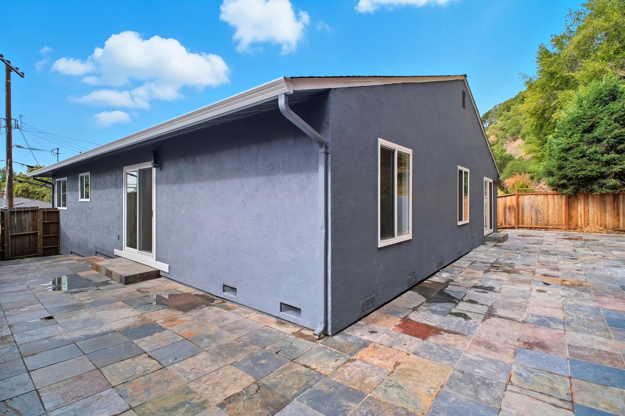 Detail Gallery Image 32 of 32 For 3247 Revere Ave, Oakland,  CA 94605 - 3 Beds | 2 Baths