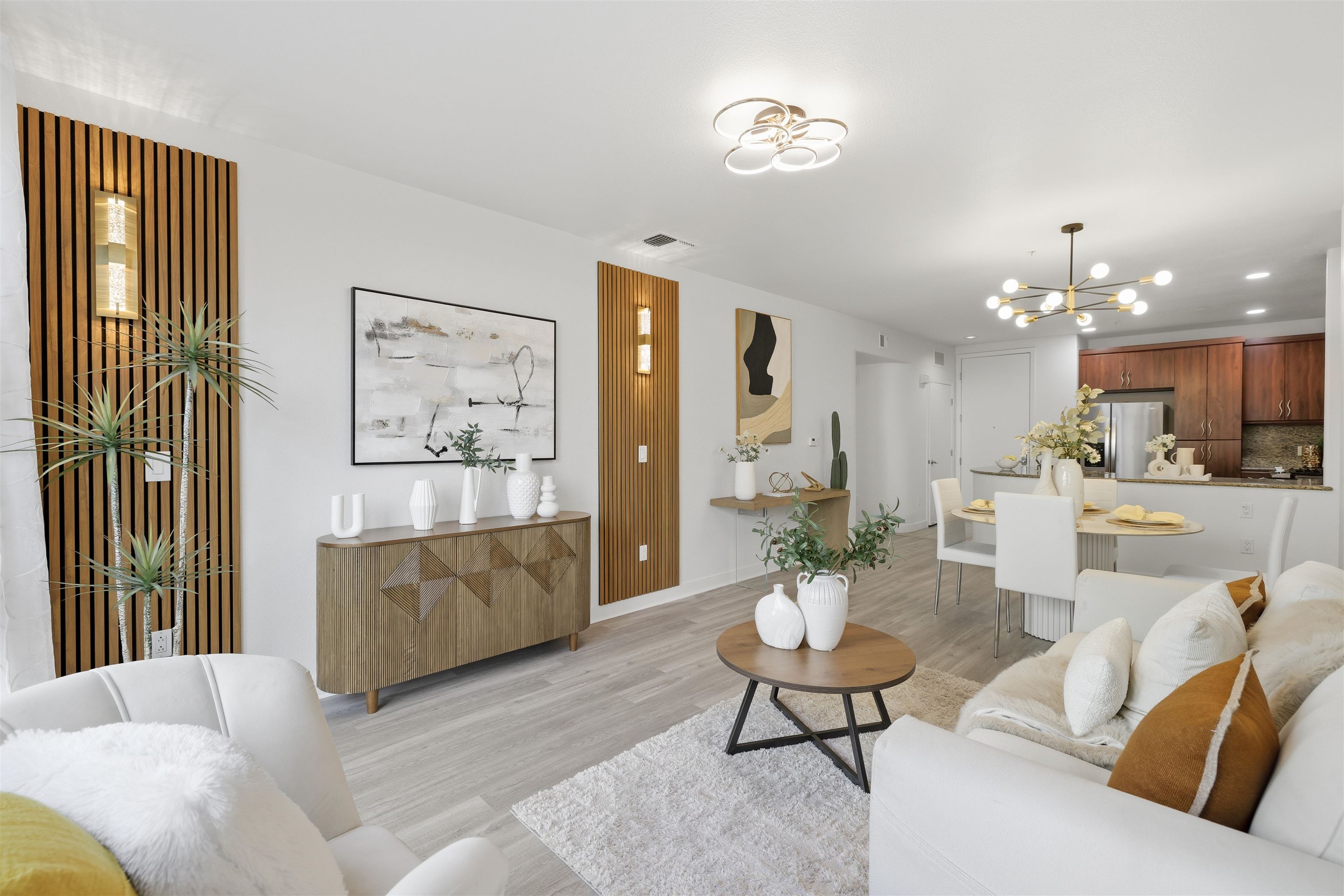 Photo #2: 41120092 Listing: Photo #2