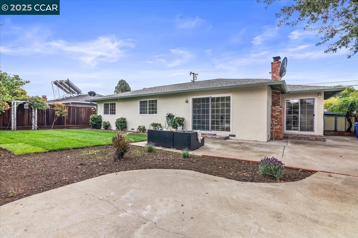 Detail Gallery Image 22 of 27 For 4081 Salem St, Concord,  CA 94521 - 3 Beds | 2 Baths