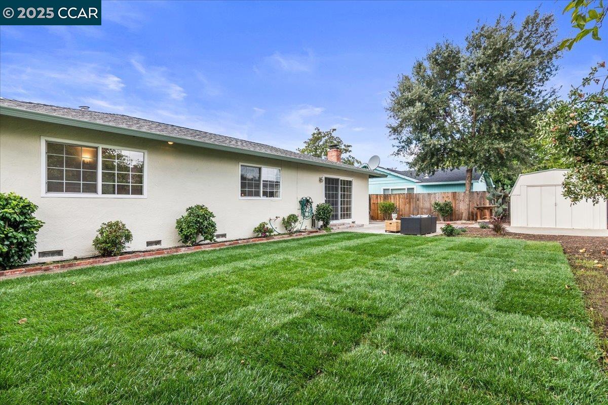 Detail Gallery Image 24 of 27 For 4081 Salem St, Concord,  CA 94521 - 3 Beds | 2 Baths