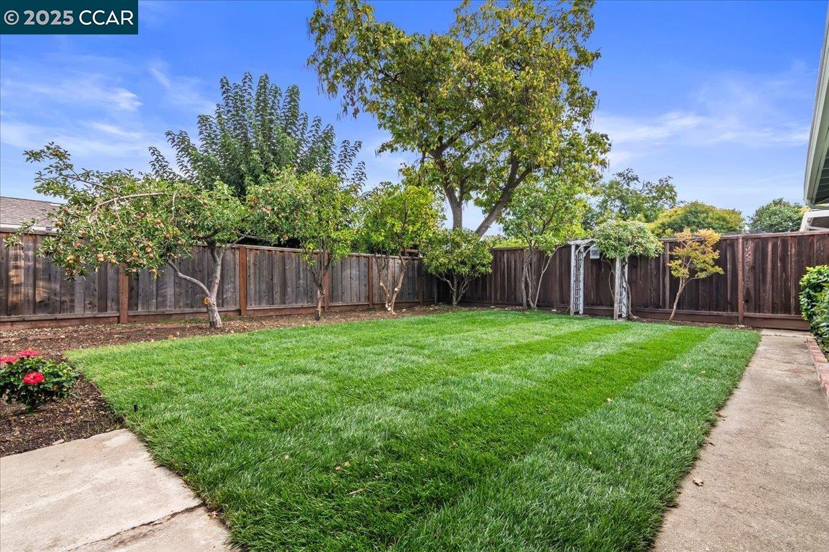 Detail Gallery Image 26 of 27 For 4081 Salem St, Concord,  CA 94521 - 3 Beds | 2 Baths