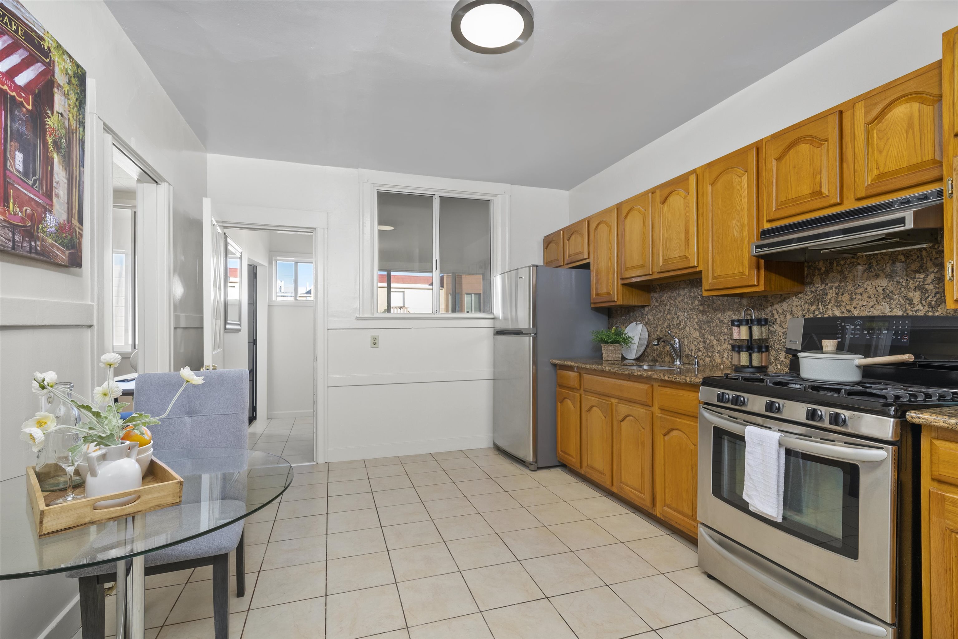 Detail Gallery Image 17 of 40 For 168 Laura St, San Francisco,  CA 94112 - 2 Beds | 2 Baths