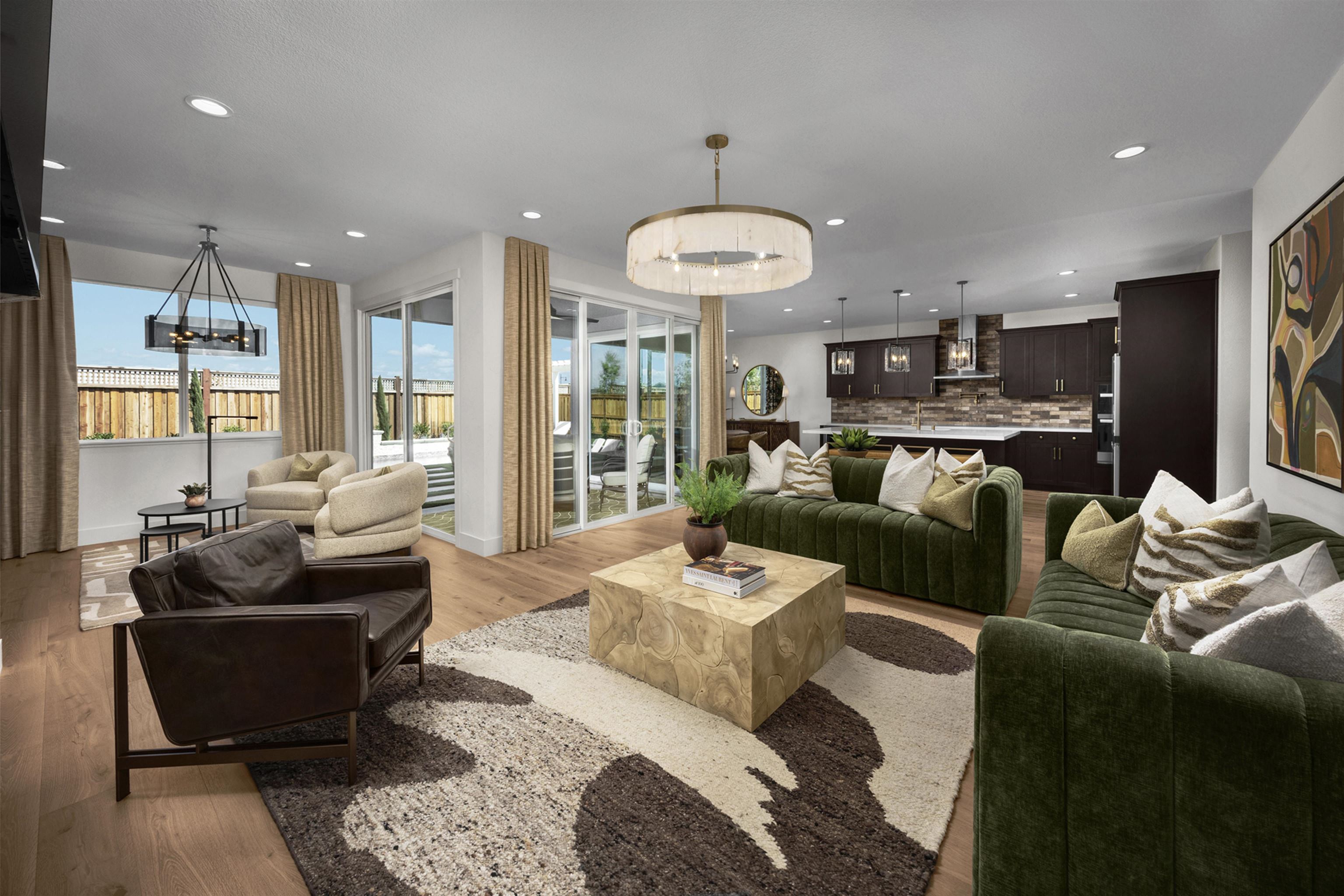 Detail Gallery Image 4 of 15 For 17032 Aldergrove Court, Lathrop,  CA 95330 - 5 Beds | 4/1 Baths