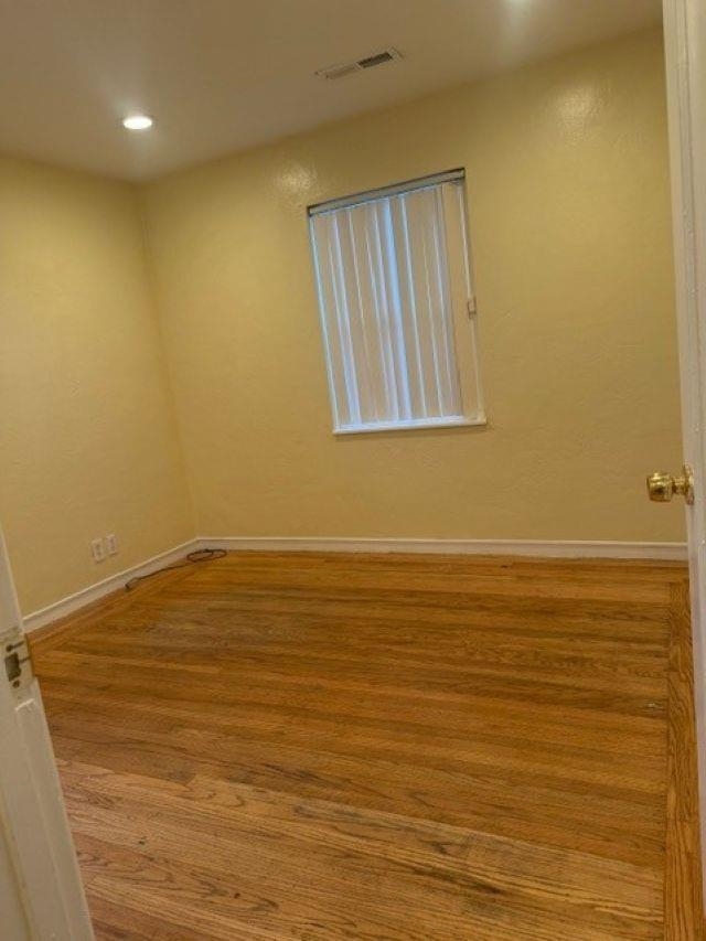 Detail Gallery Image 9 of 11 For 793 E Lewelling, –,  CA 94541 - 2 Beds | 1 Baths