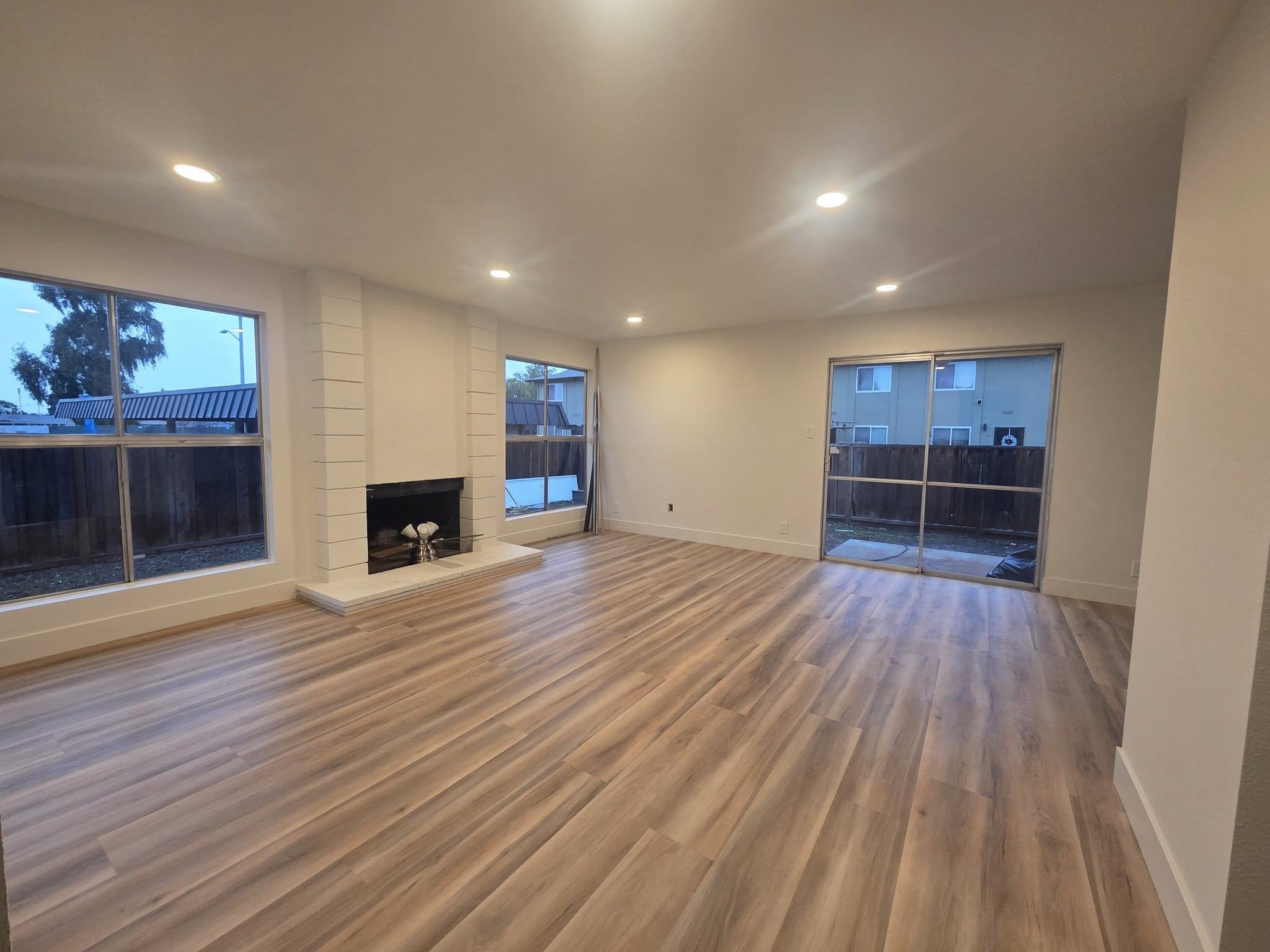 Detail Gallery Image 5 of 19 For 1007 Bluebell Dr #C,  Livermore,  CA 94551-1331 - 2 Beds | 2 Baths