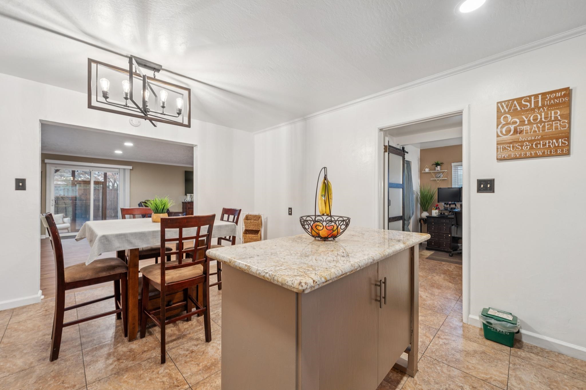 Detail Gallery Image 19 of 60 For 26848 Eldridge Ave, Hayward,  CA 94544 - 3 Beds | 2 Baths