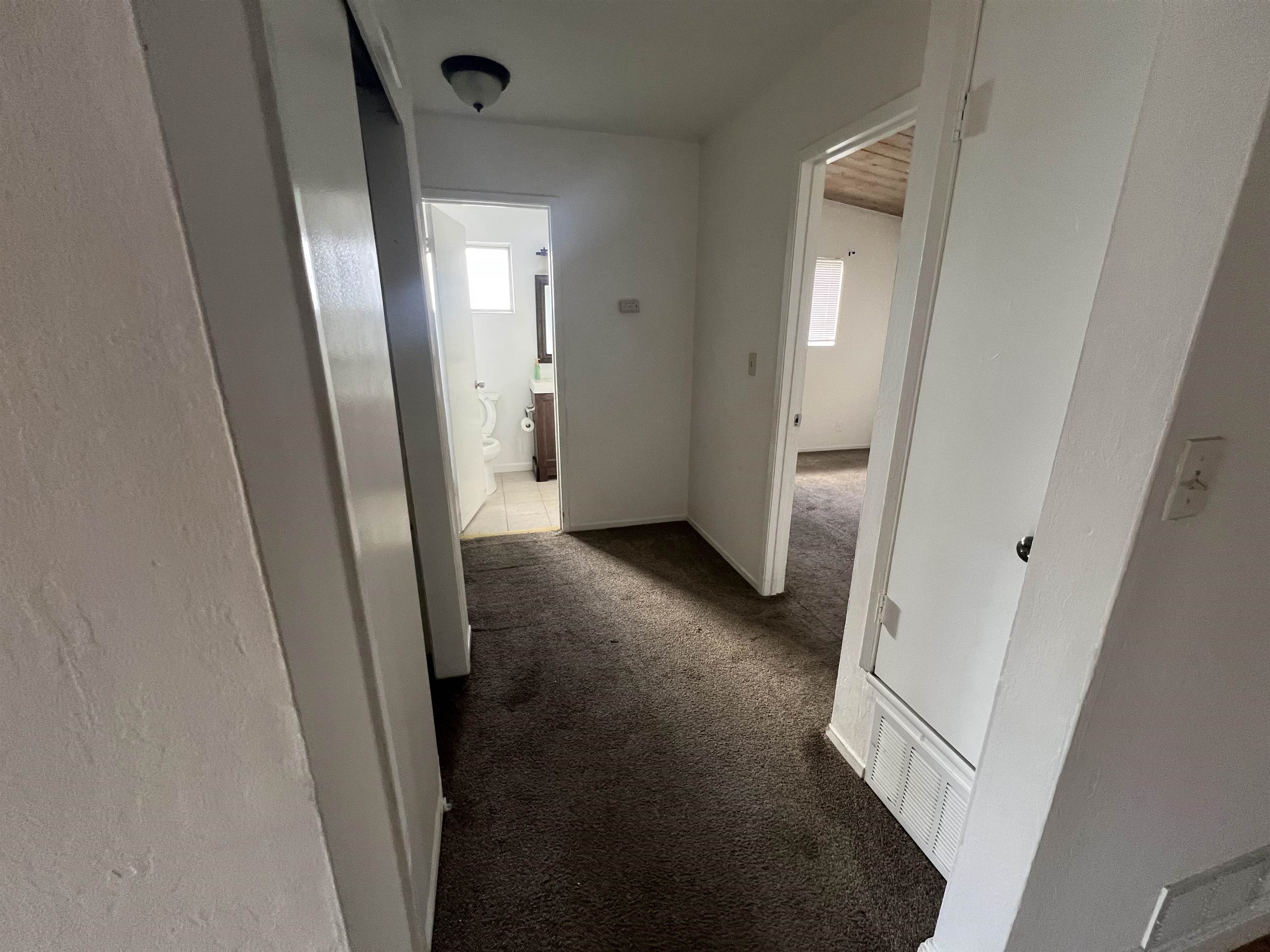 Detail Gallery Image 17 of 34 For Rose Avenue, Pleasanton,  CA 94566 - 2 Beds | 1 Baths