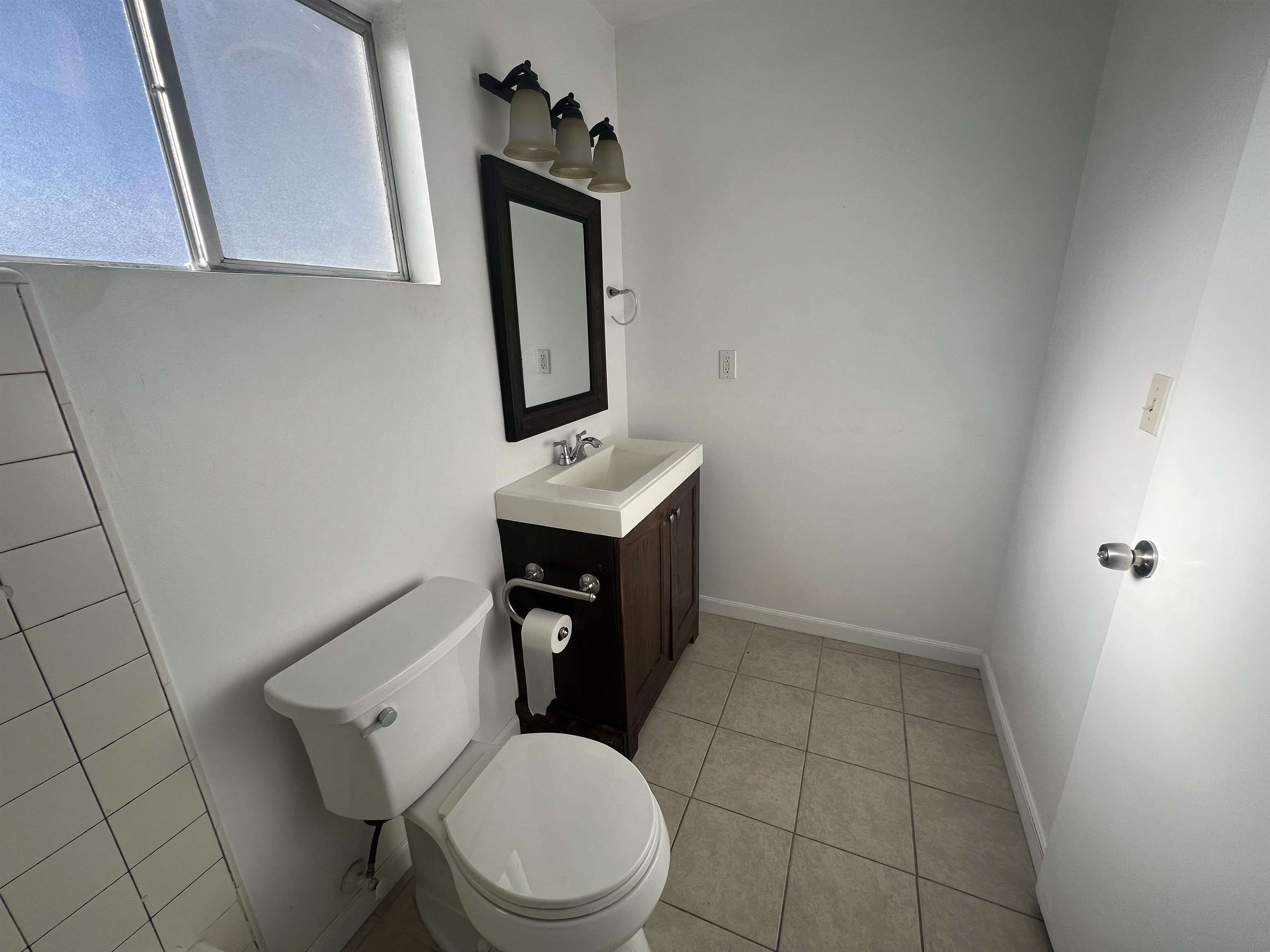 Detail Gallery Image 23 of 34 For Rose Avenue, Pleasanton,  CA 94566 - 2 Beds | 1 Baths