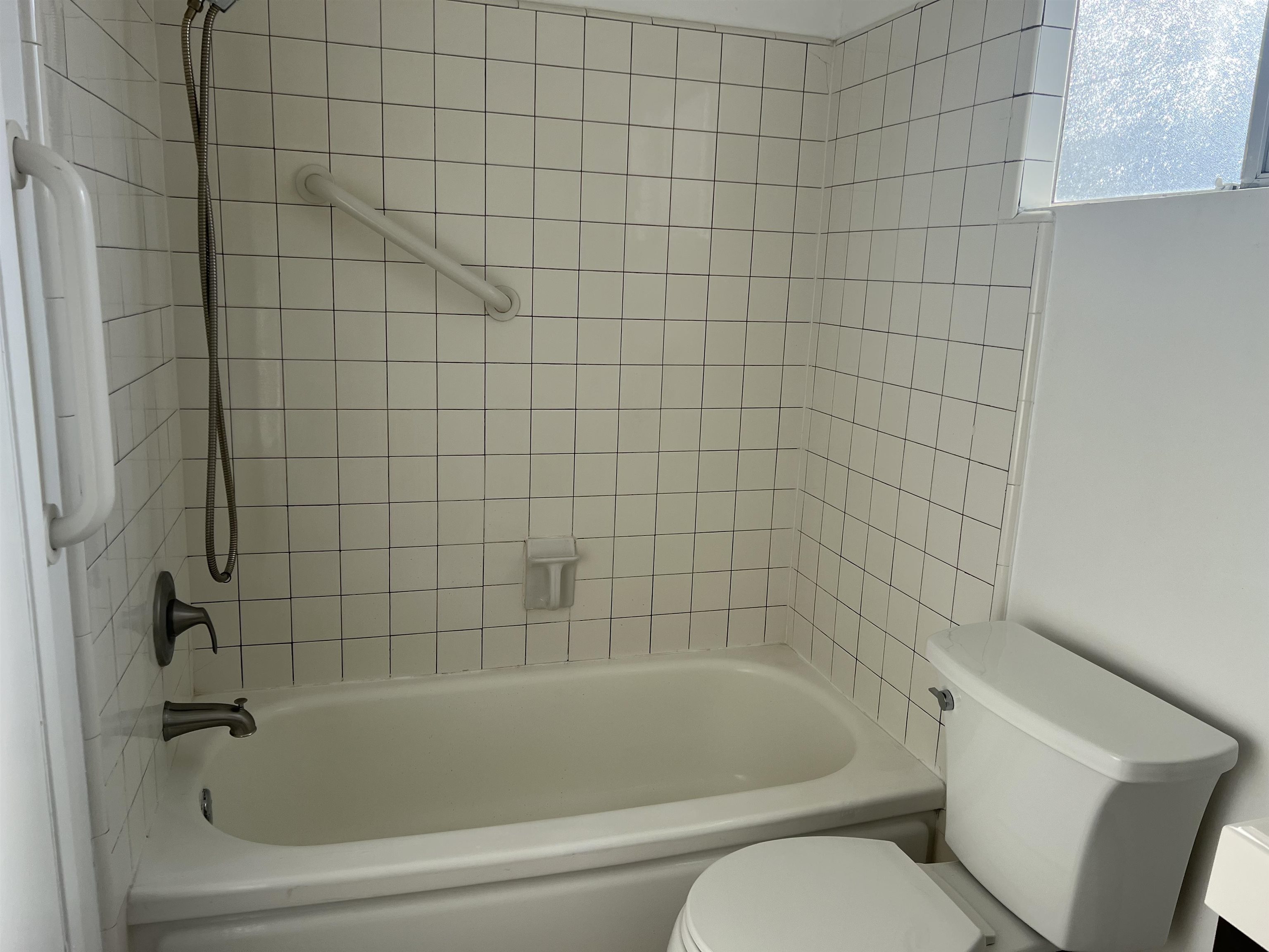 Detail Gallery Image 26 of 34 For Rose Avenue, Pleasanton,  CA 94566 - 2 Beds | 1 Baths