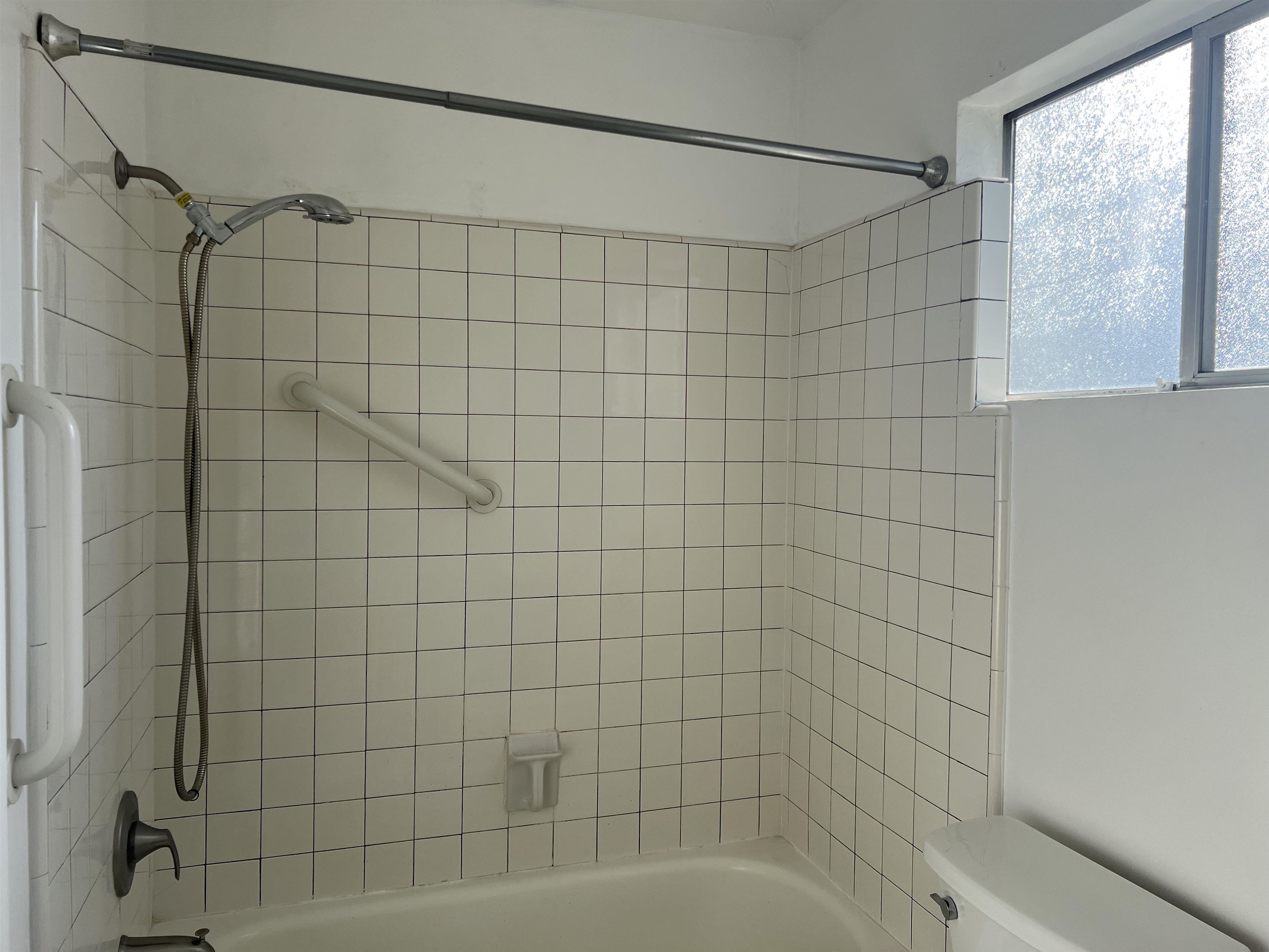 Detail Gallery Image 27 of 34 For Rose Avenue, Pleasanton,  CA 94566 - 2 Beds | 1 Baths