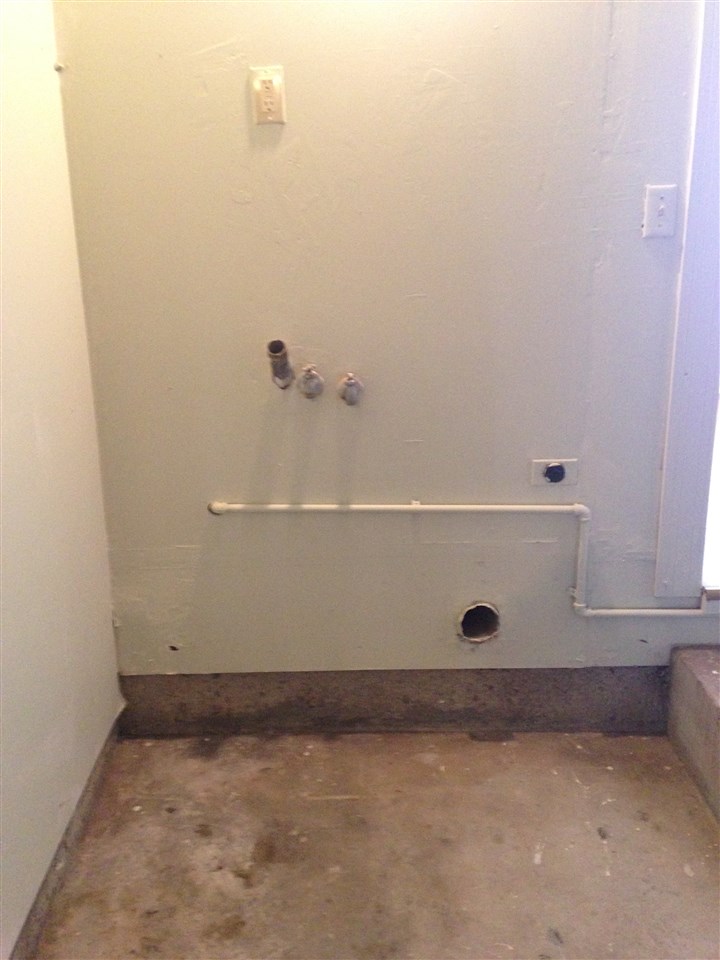 Detail Gallery Image 33 of 34 For Rose Avenue, Pleasanton,  CA 94566 - 2 Beds | 1 Baths