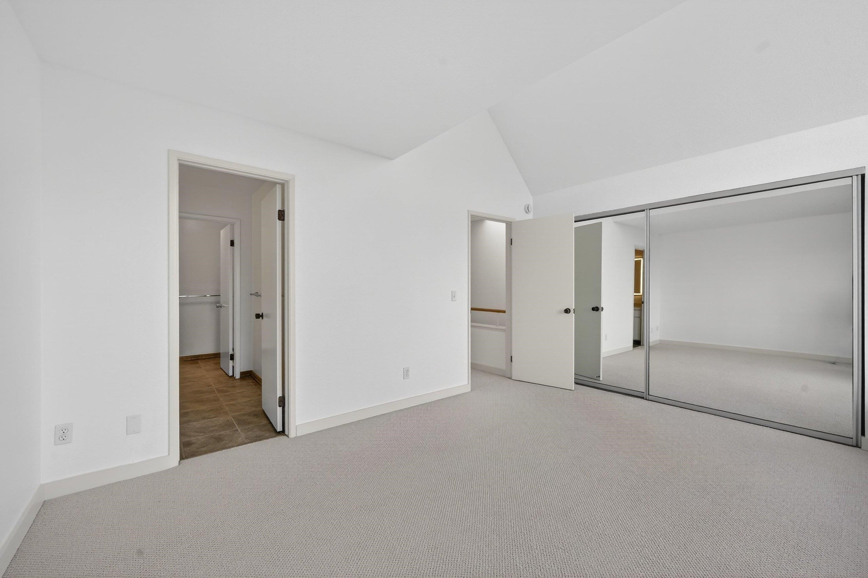 Detail Gallery Image 28 of 51 For 155 Headlands Ct, Sausalito,  CA 94965 - 2 Beds | 2/1 Baths