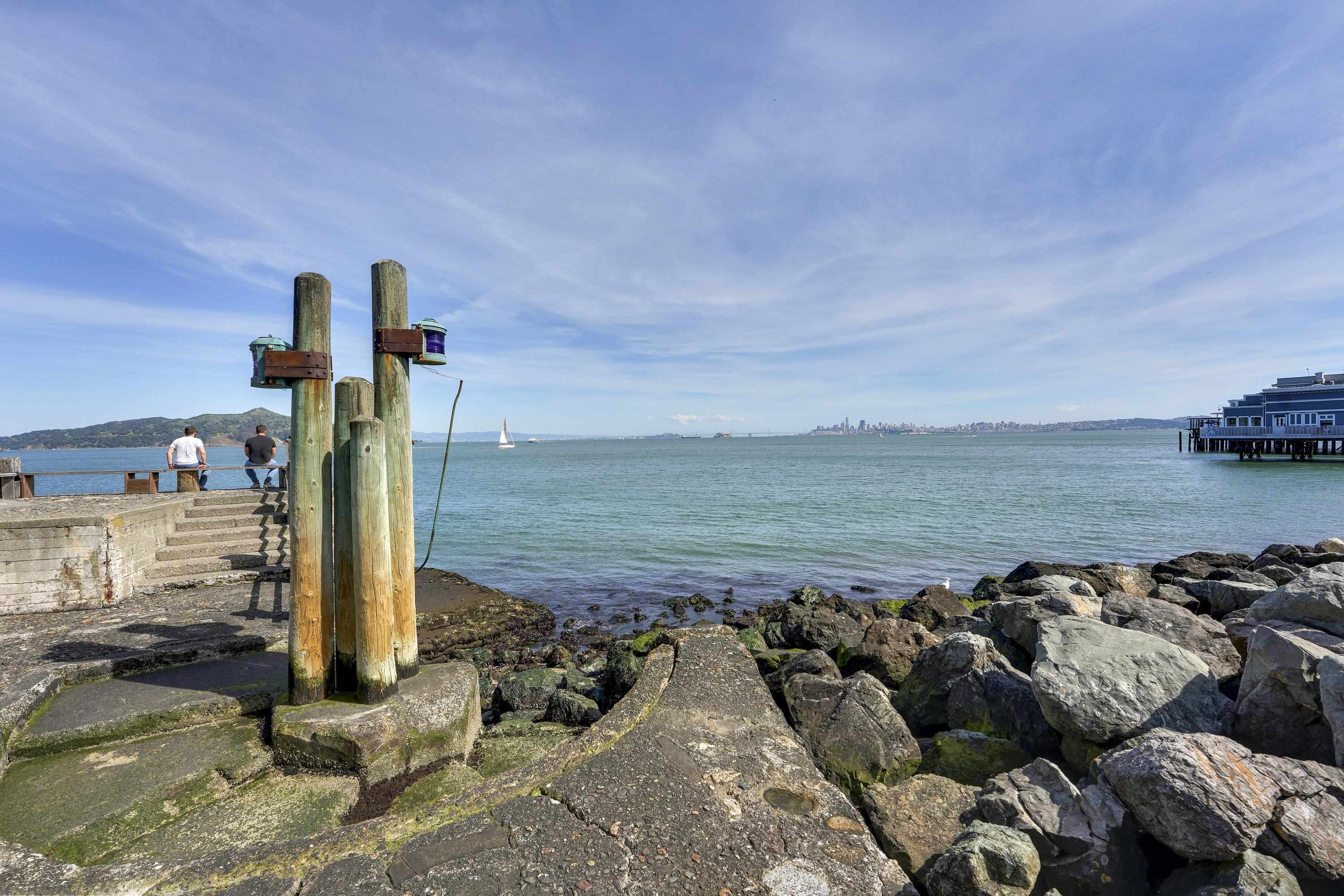 Detail Gallery Image 43 of 51 For 155 Headlands Ct, Sausalito,  CA 94965 - 2 Beds | 2/1 Baths