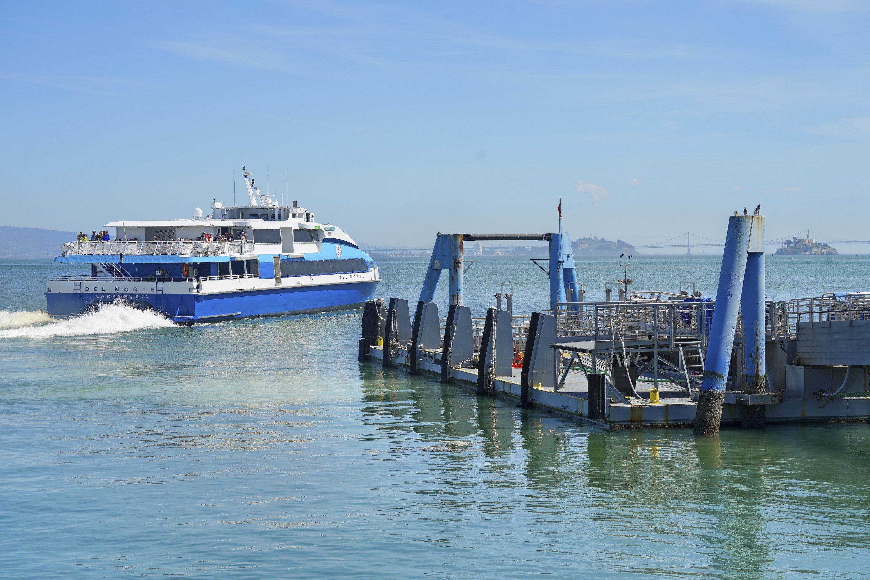 Detail Gallery Image 48 of 51 For 155 Headlands Ct, Sausalito,  CA 94965 - 2 Beds | 2/1 Baths