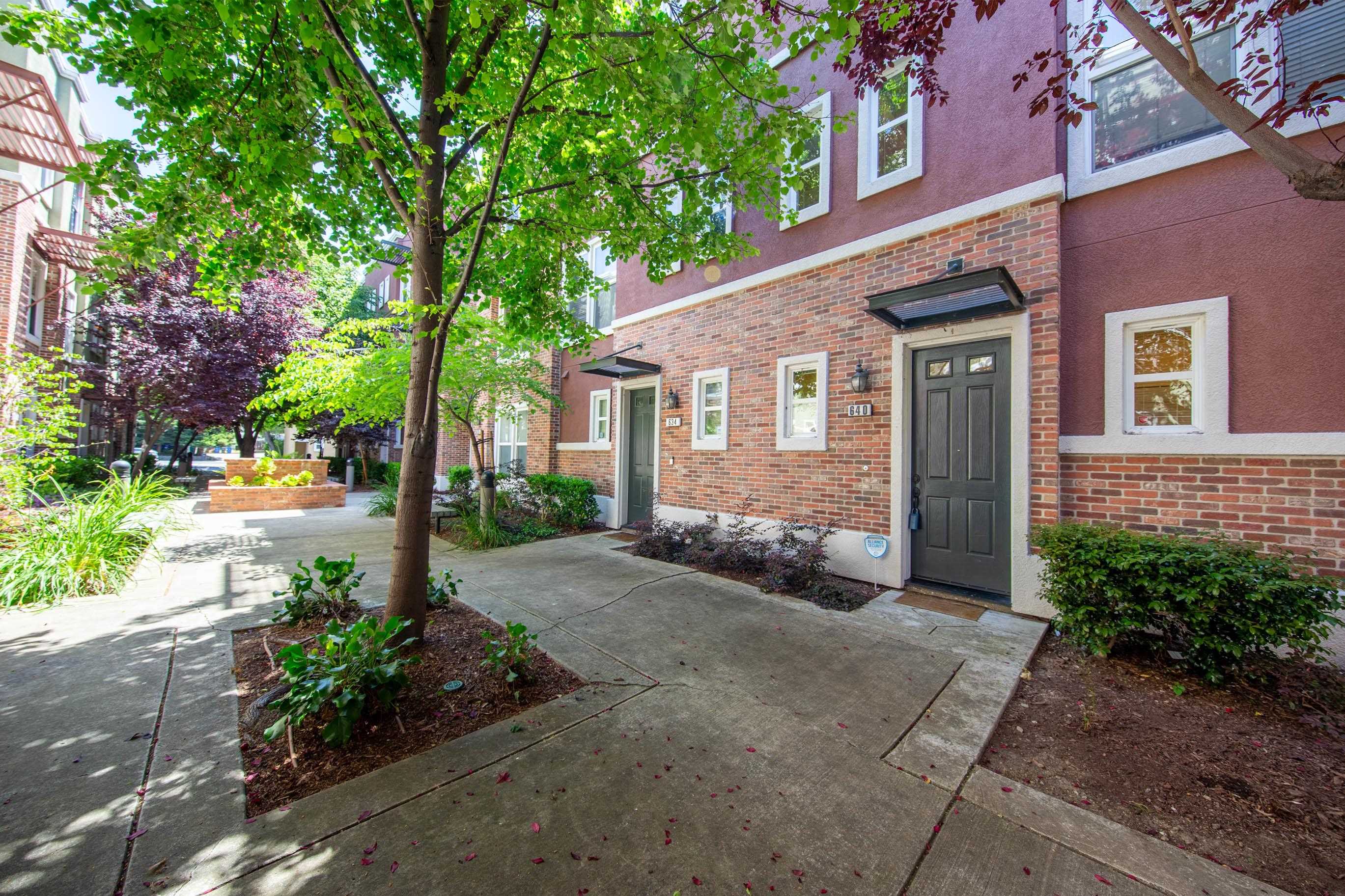 Detail Gallery Image 2 of 57 For 640 Plaza Pl, Hayward,  CA 94541 - 3 Beds | 2 Baths