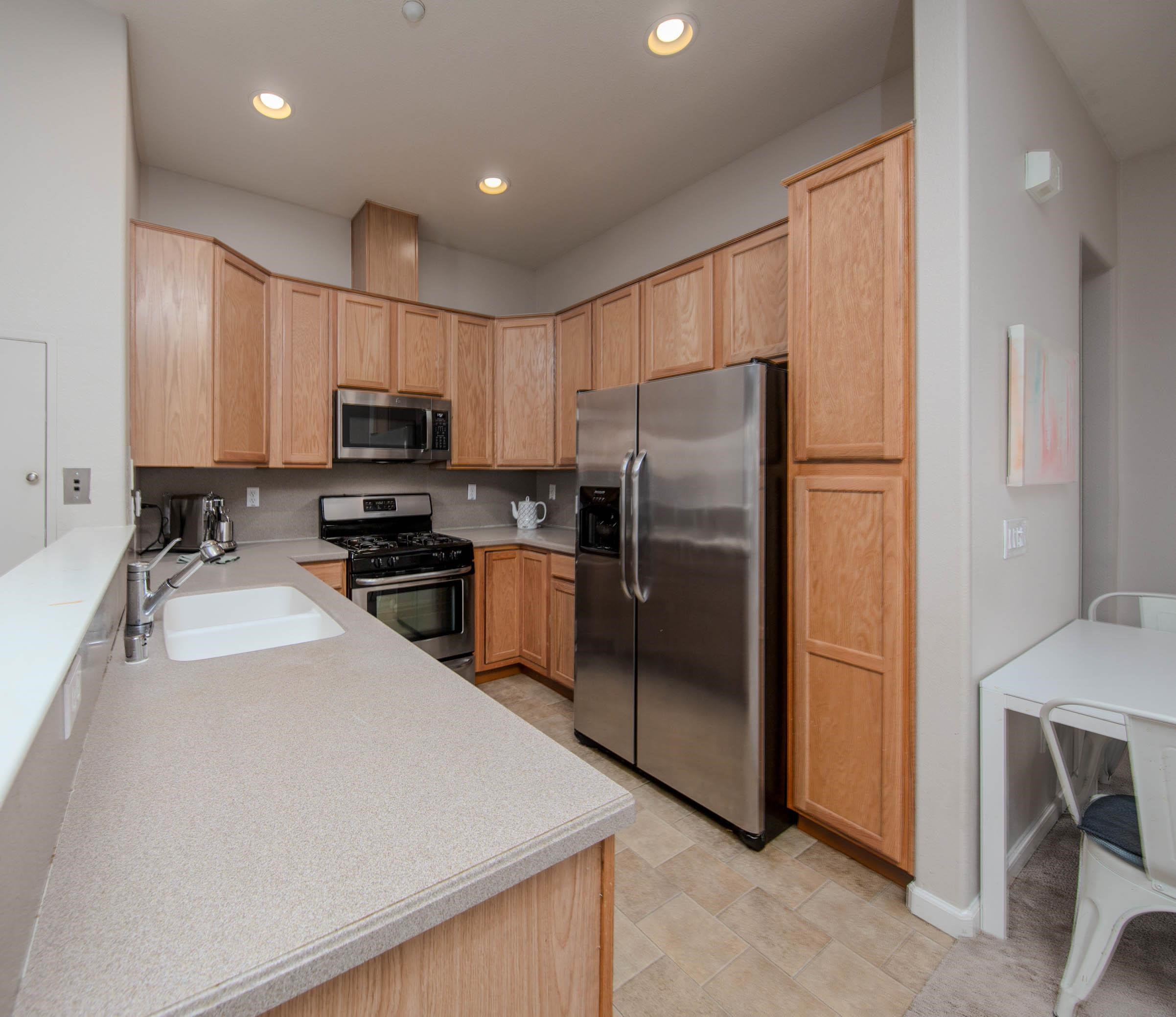 Detail Gallery Image 13 of 57 For 640 Plaza Pl, Hayward,  CA 94541 - 3 Beds | 2 Baths