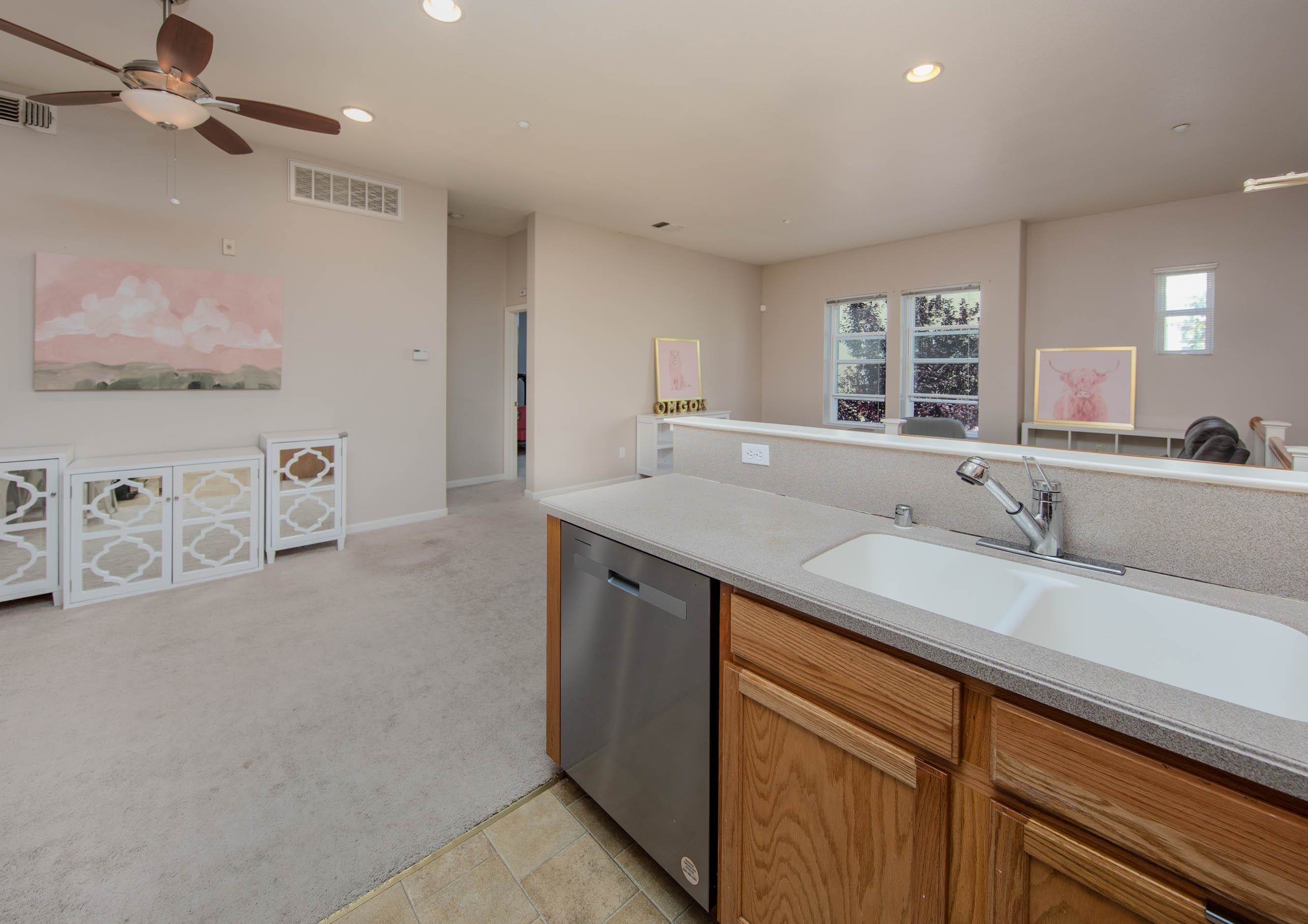 Detail Gallery Image 14 of 57 For 640 Plaza Pl, Hayward,  CA 94541 - 3 Beds | 2 Baths