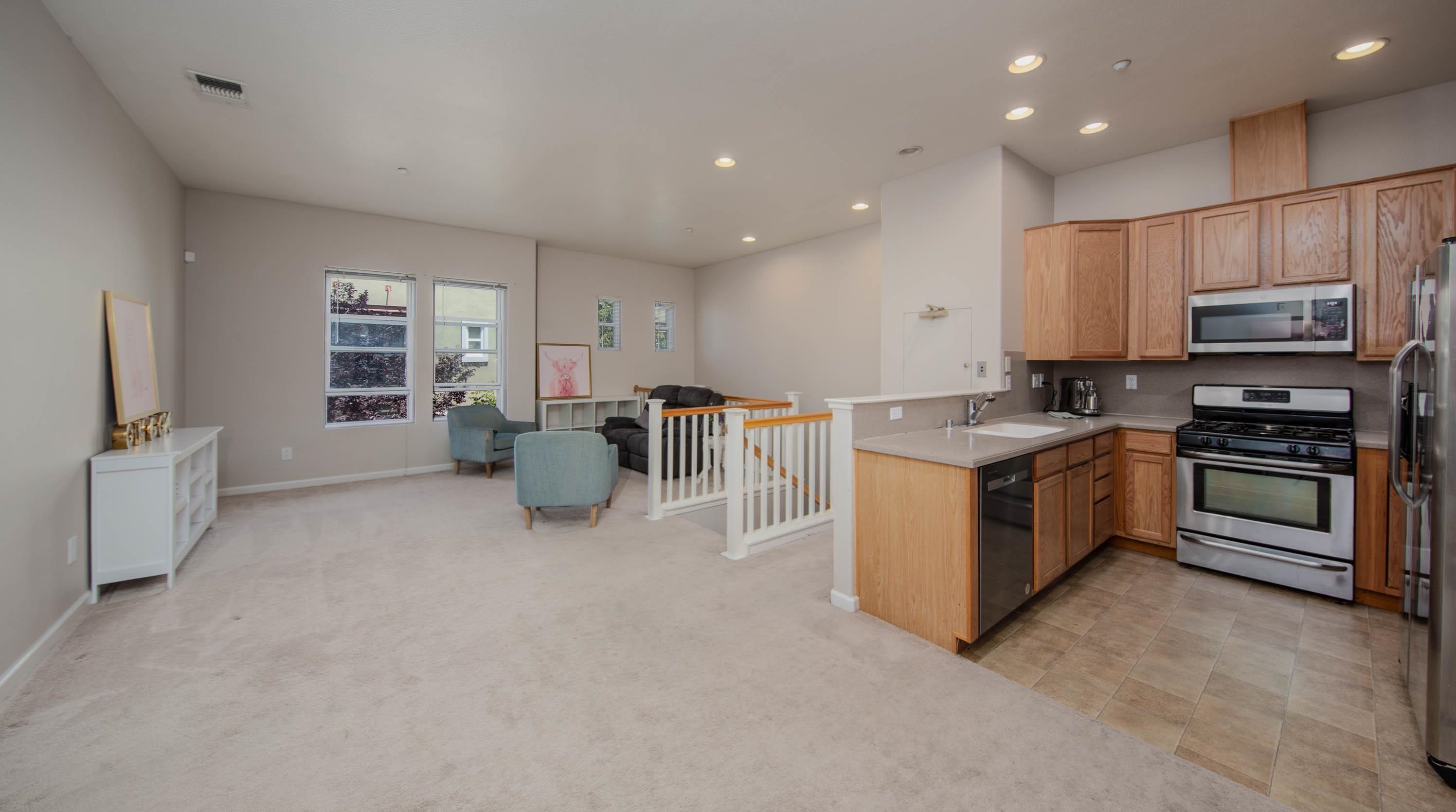 Detail Gallery Image 15 of 57 For 640 Plaza Pl, Hayward,  CA 94541 - 3 Beds | 2 Baths