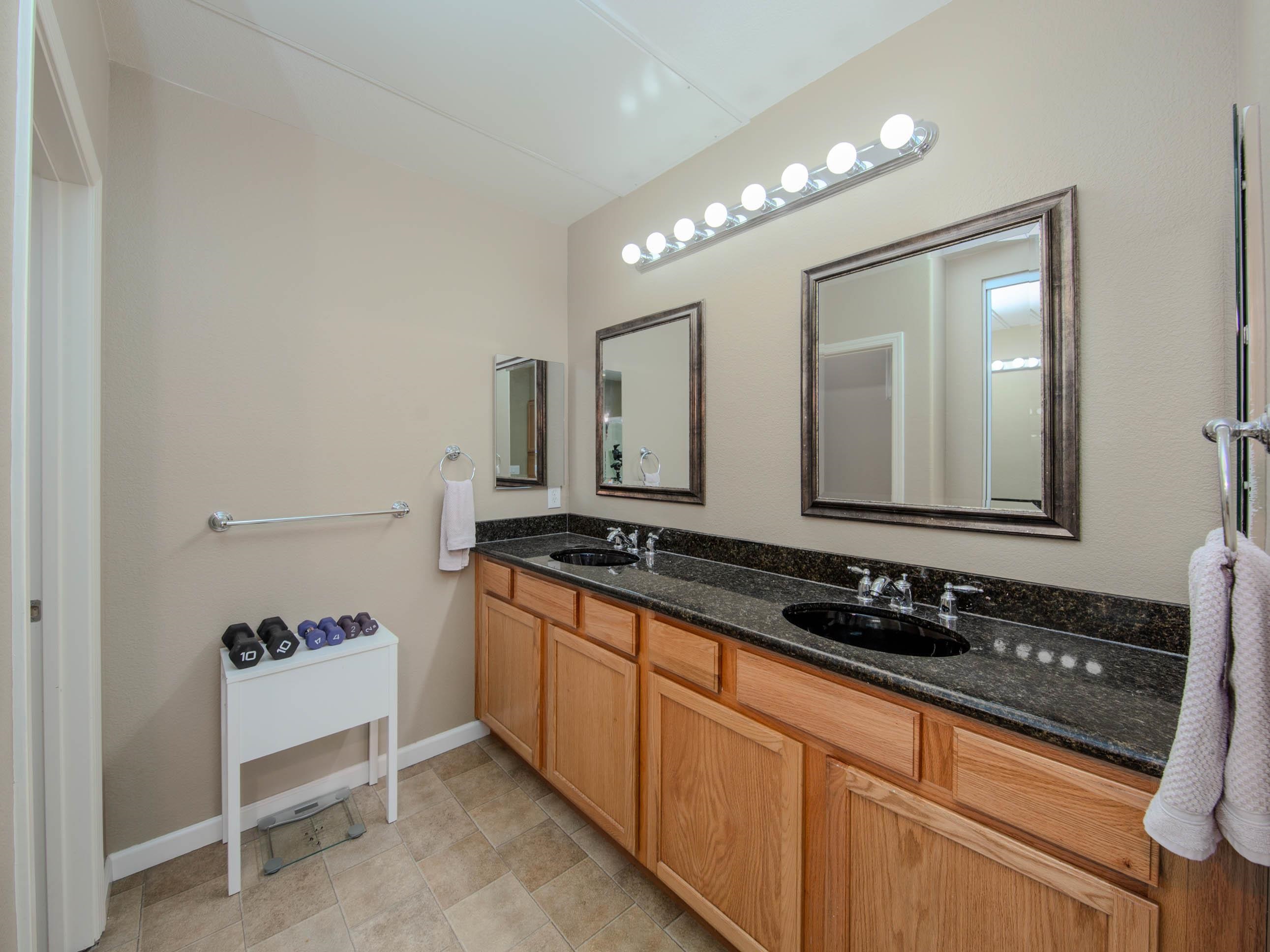 Detail Gallery Image 21 of 57 For 640 Plaza Pl, Hayward,  CA 94541 - 3 Beds | 2 Baths