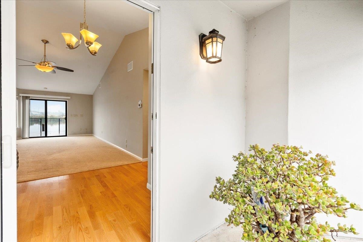 Detail Gallery Image 2 of 17 For 2321 Sand Point Ct, Discovery Bay,  CA 94505 - 3 Beds | 2 Baths