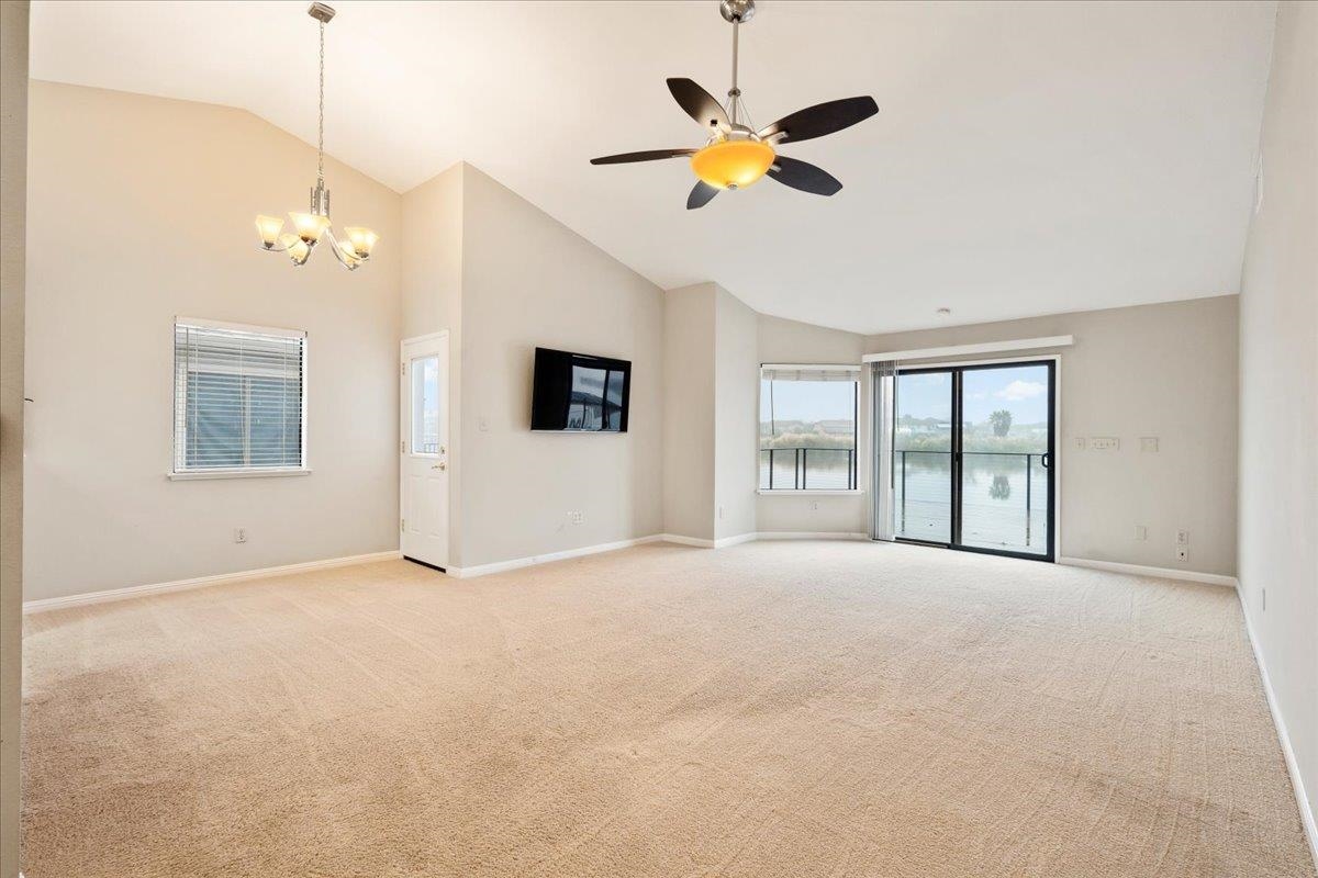 Detail Gallery Image 4 of 17 For 2321 Sand Point Ct, Discovery Bay,  CA 94505 - 3 Beds | 2 Baths