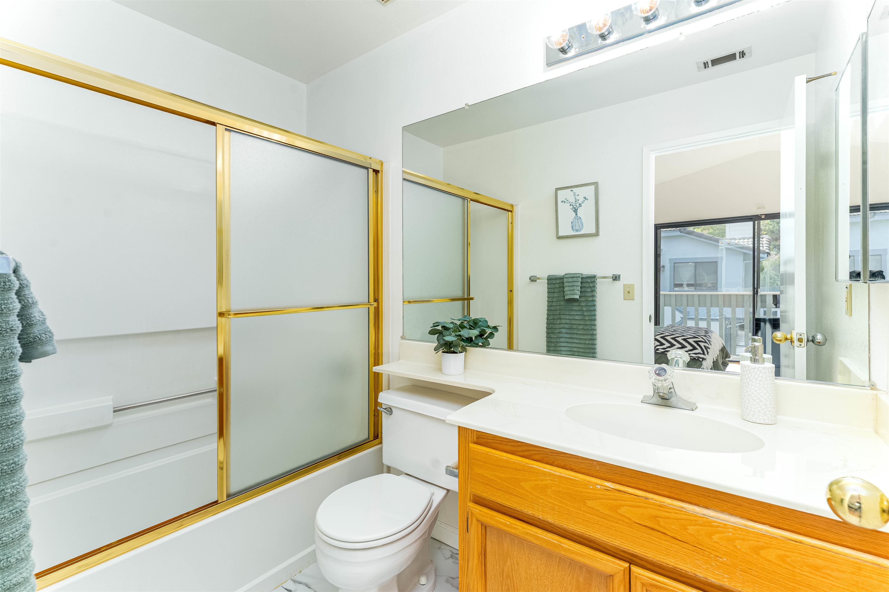 Photo #23: 41120115 Listing: Photo #23