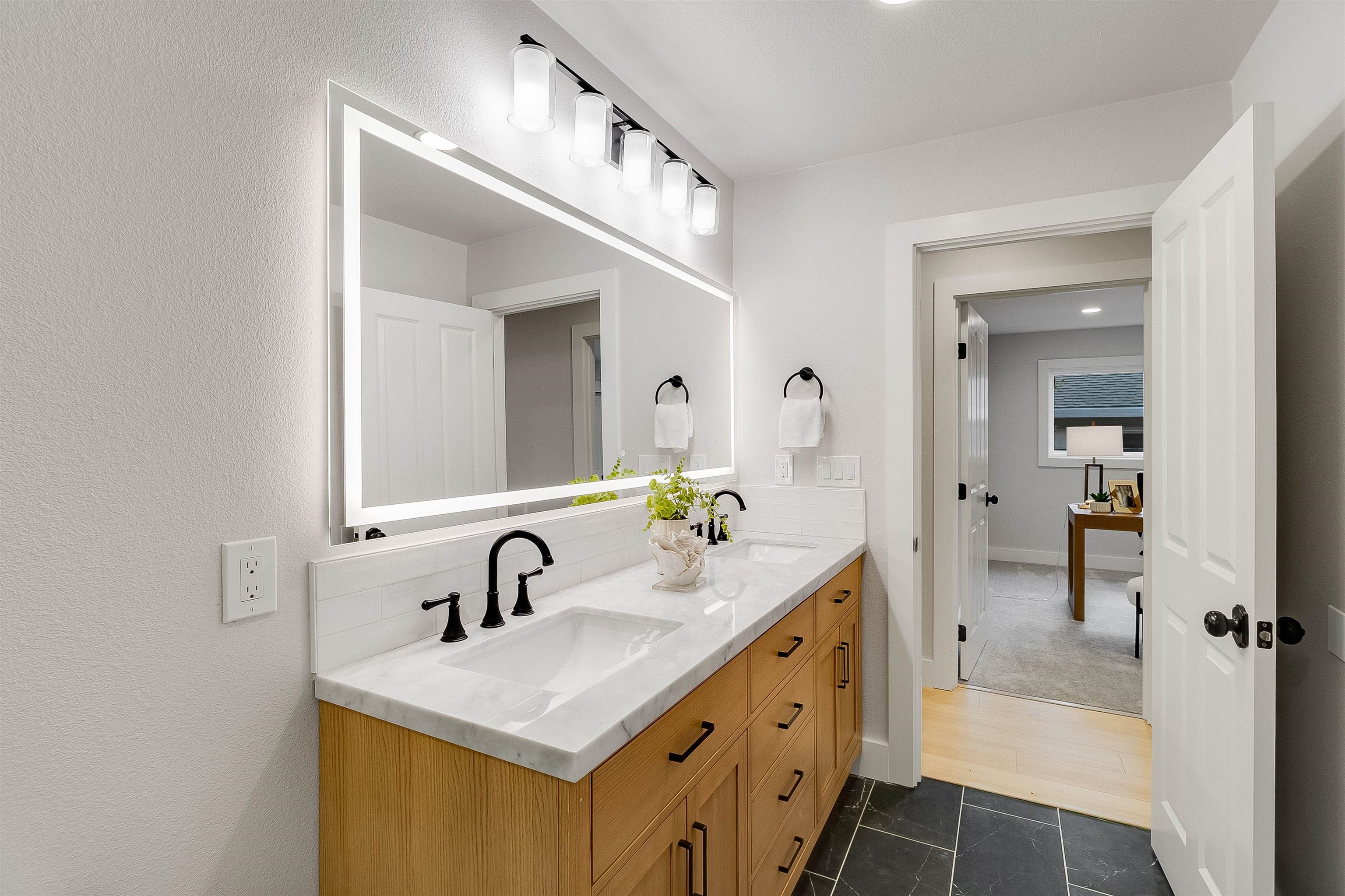 Detail Gallery Image 28 of 55 For 438 Harding Ave, Livermore,  CA 94550 - 4 Beds | 2 Baths