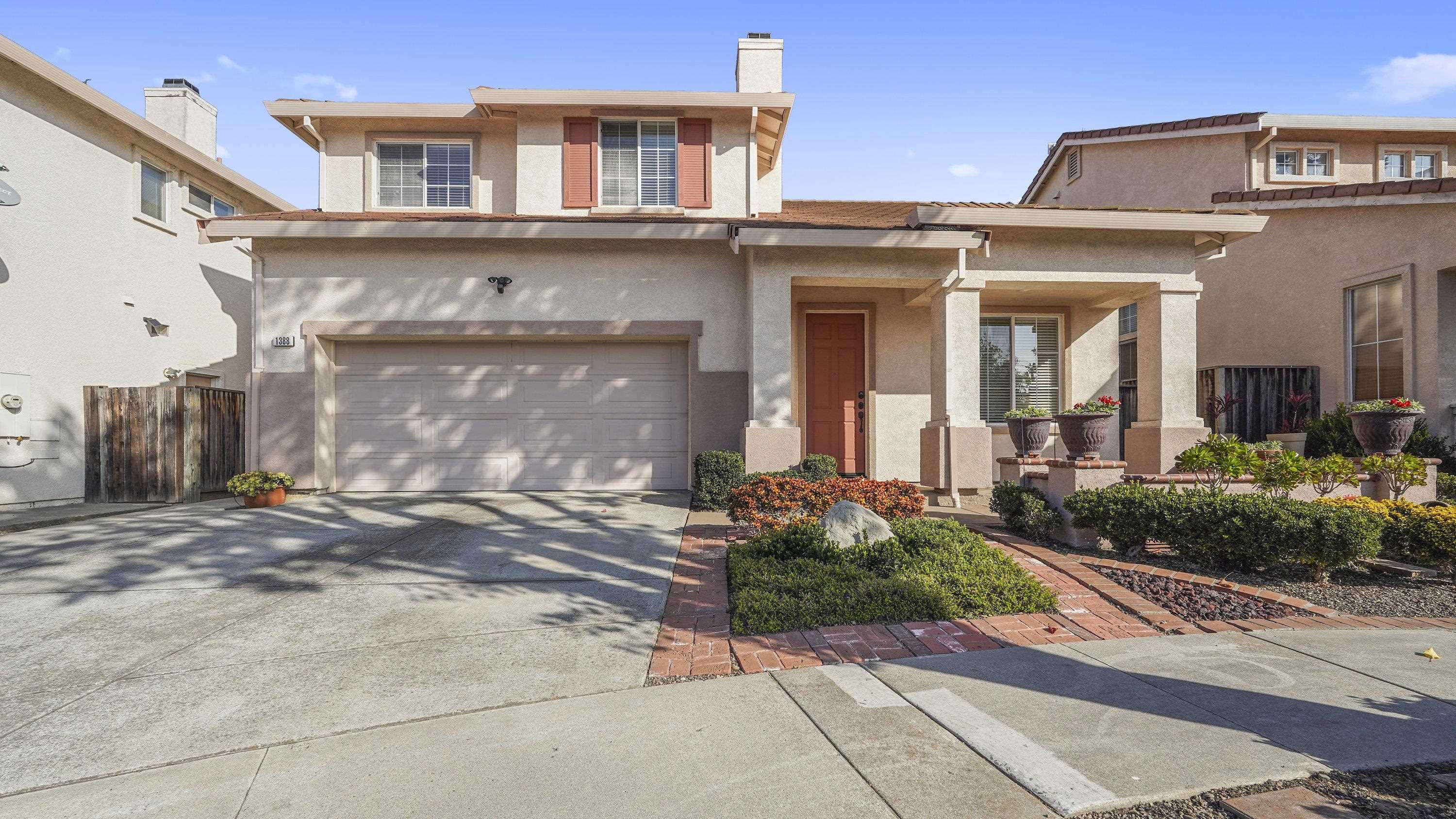 Detail Gallery Image 1 of 47 For 1388 Four Oaks Rd, San Jose,  CA 95131 - 5 Beds | 3 Baths