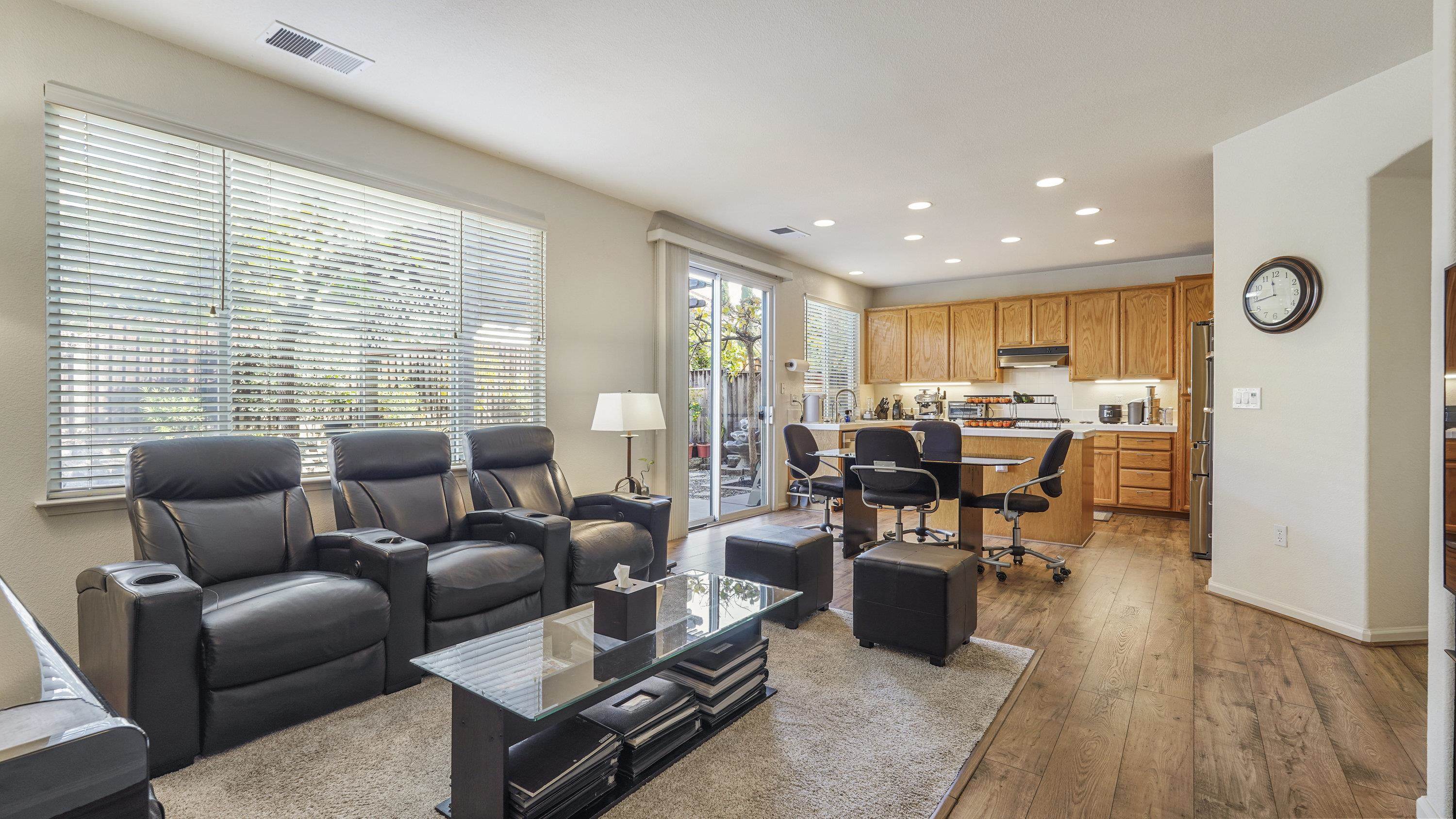 Detail Gallery Image 16 of 47 For 1388 Four Oaks Rd, San Jose,  CA 95131 - 5 Beds | 3 Baths