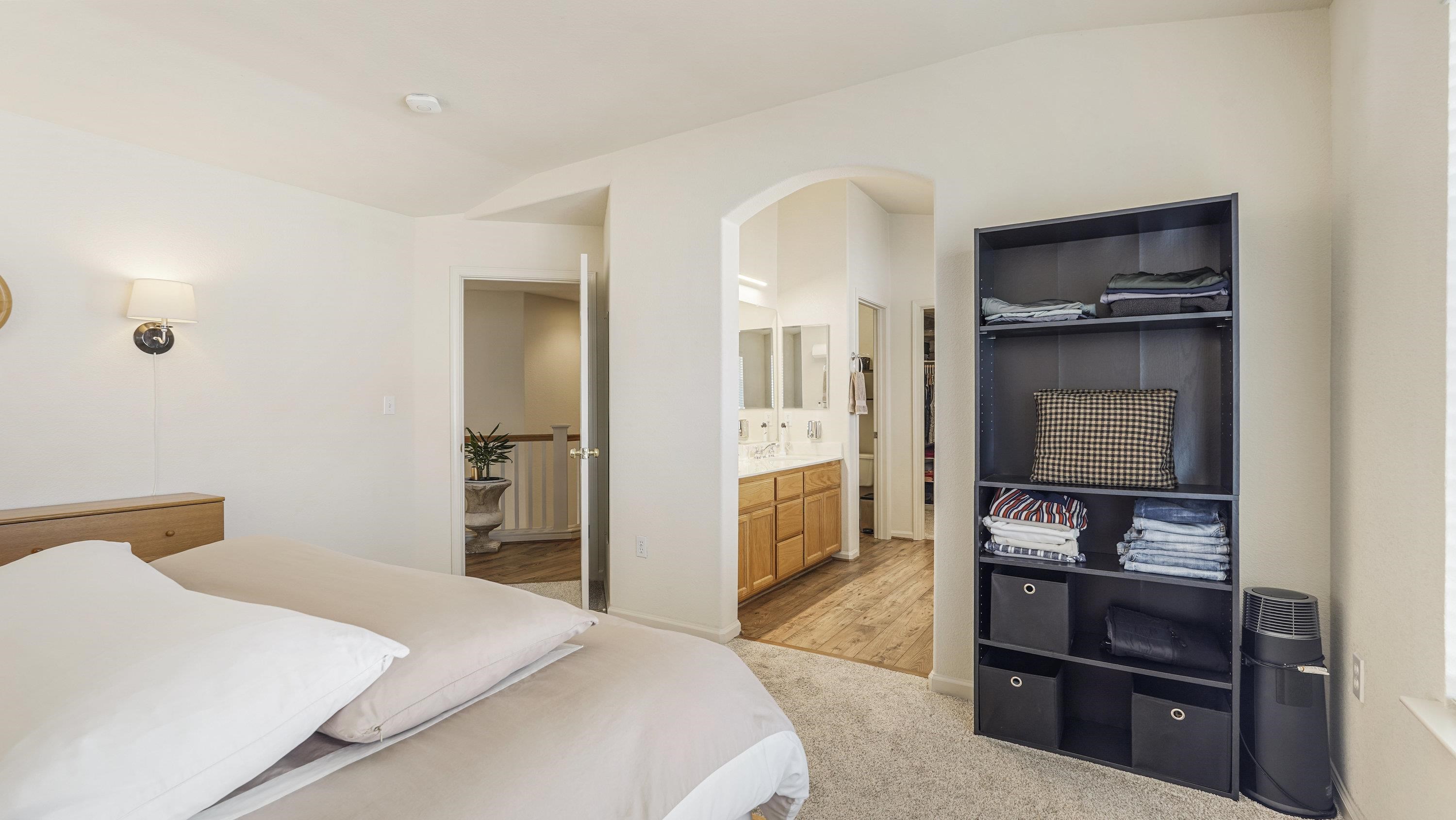 Detail Gallery Image 21 of 47 For 1388 Four Oaks Rd, San Jose,  CA 95131 - 5 Beds | 3 Baths