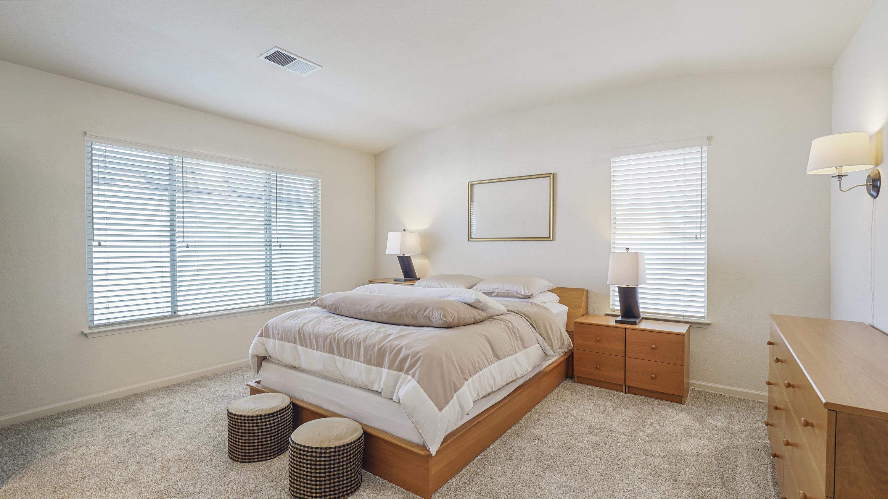 Detail Gallery Image 22 of 47 For 1388 Four Oaks Rd, San Jose,  CA 95131 - 5 Beds | 3 Baths