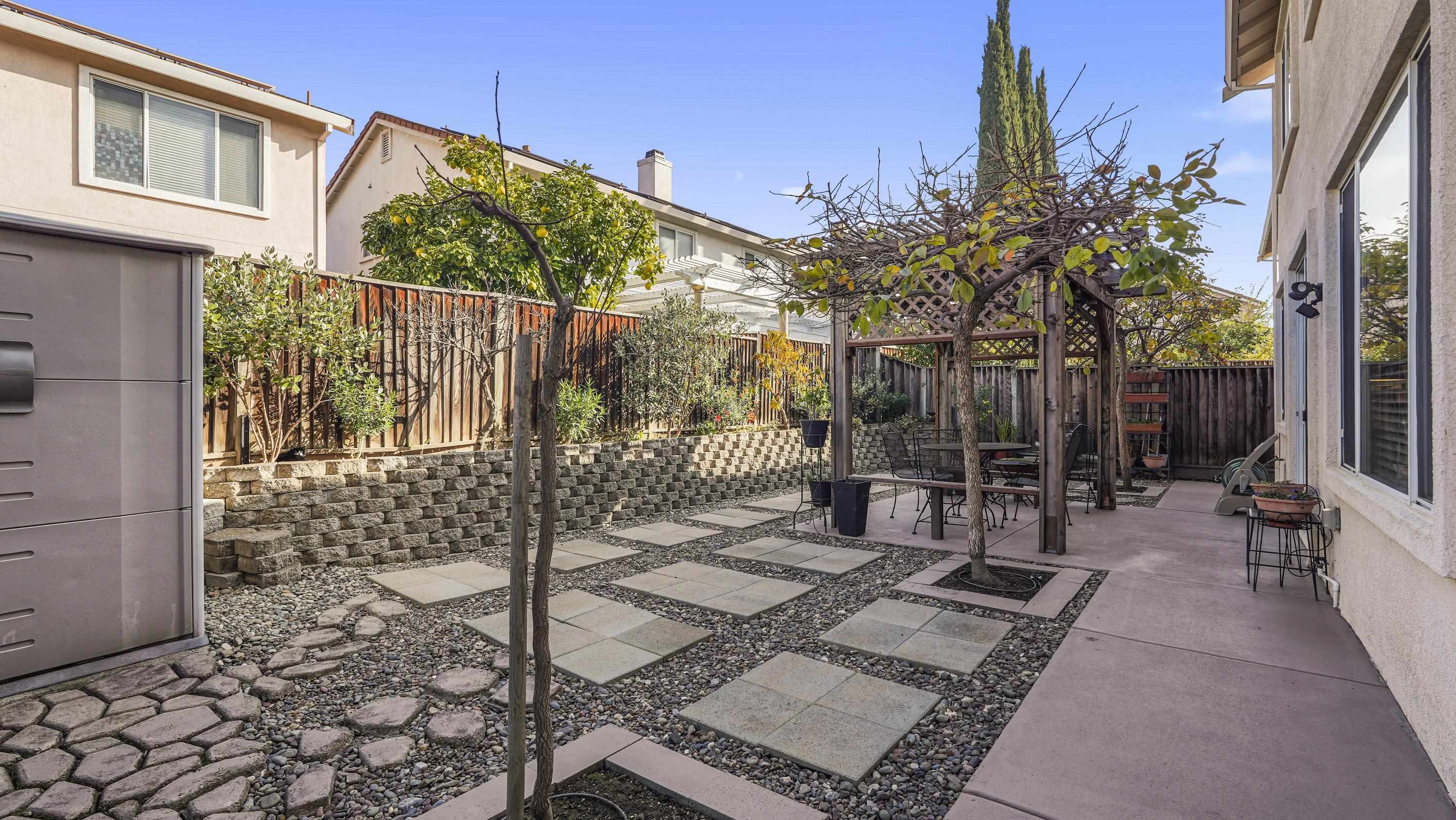 Detail Gallery Image 44 of 47 For 1388 Four Oaks Rd, San Jose,  CA 95131 - 5 Beds | 3 Baths