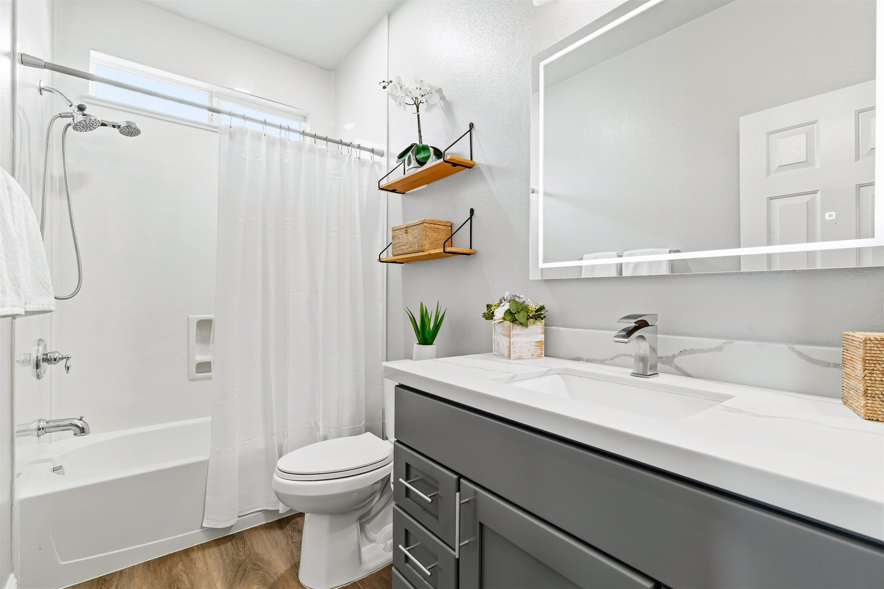 Detail Gallery Image 16 of 24 For 185 S Aldea St, Mountain House,  CA 95391 - 3 Beds | 2/1 Baths