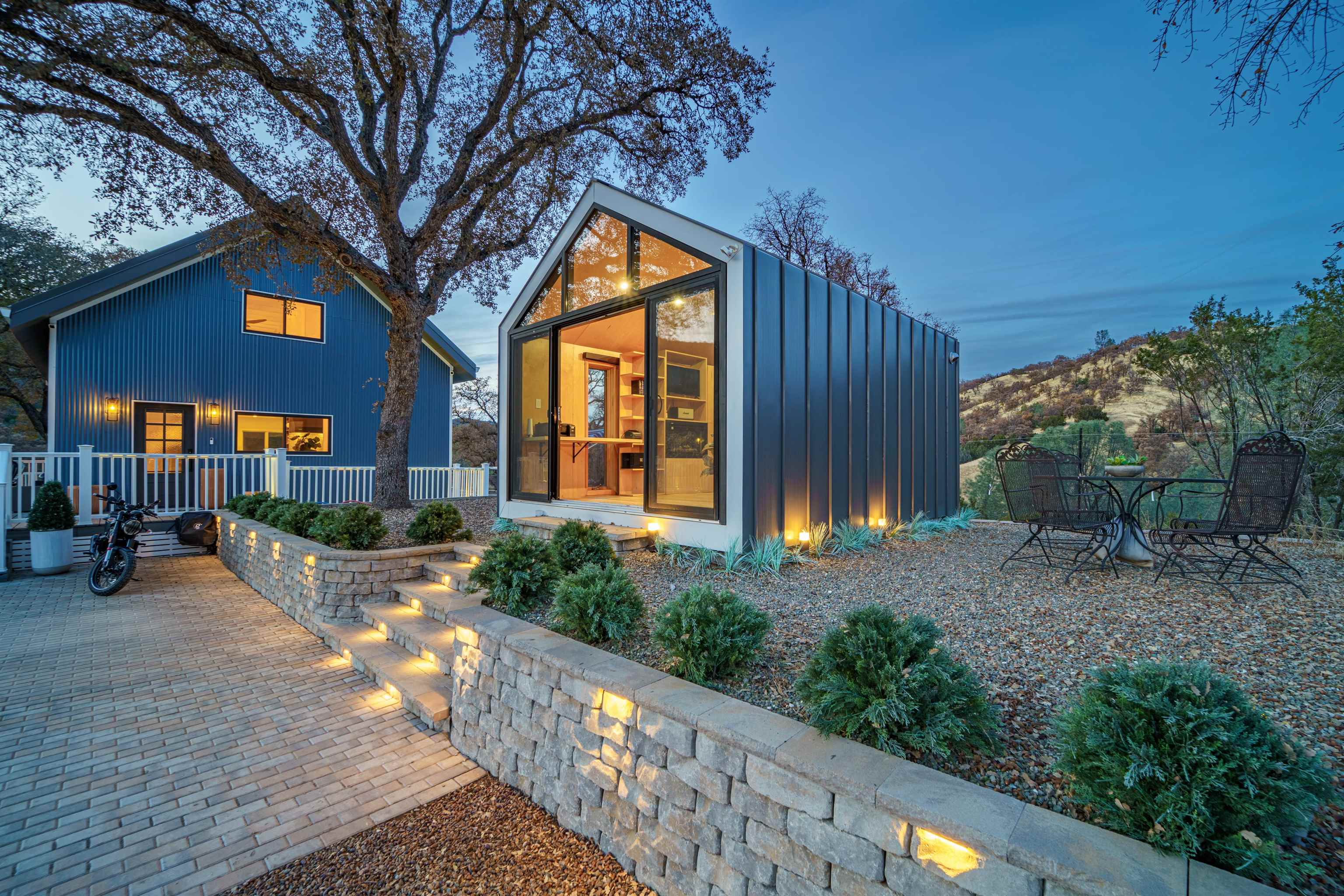 Detail Gallery Image 2 of 56 For 21000 Mines Rd., Livermore,  CA 94550 - 1 Beds | 2 Baths