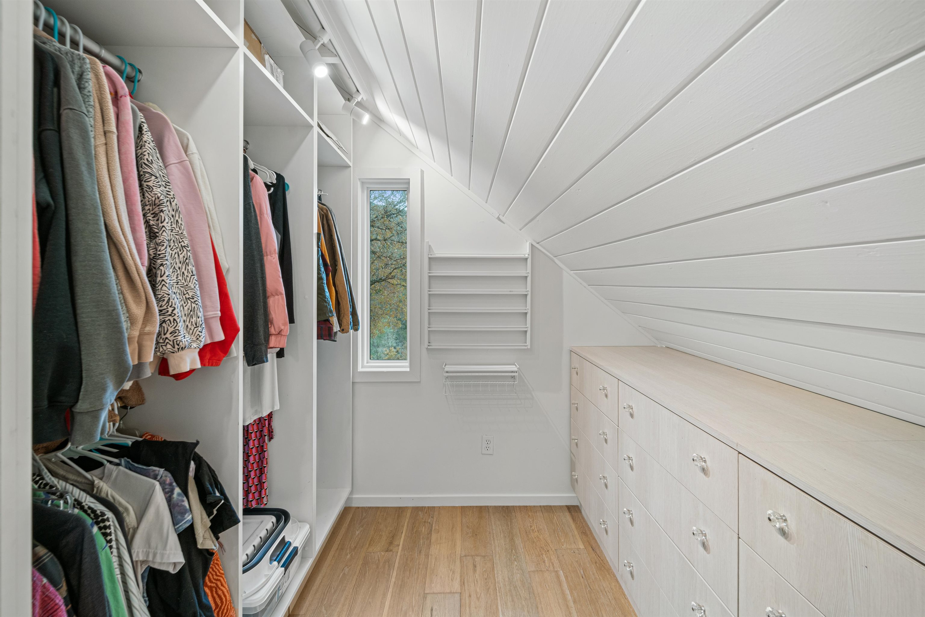 Detail Gallery Image 35 of 56 For 21000 Mines Rd., Livermore,  CA 94550 - 1 Beds | 2 Baths