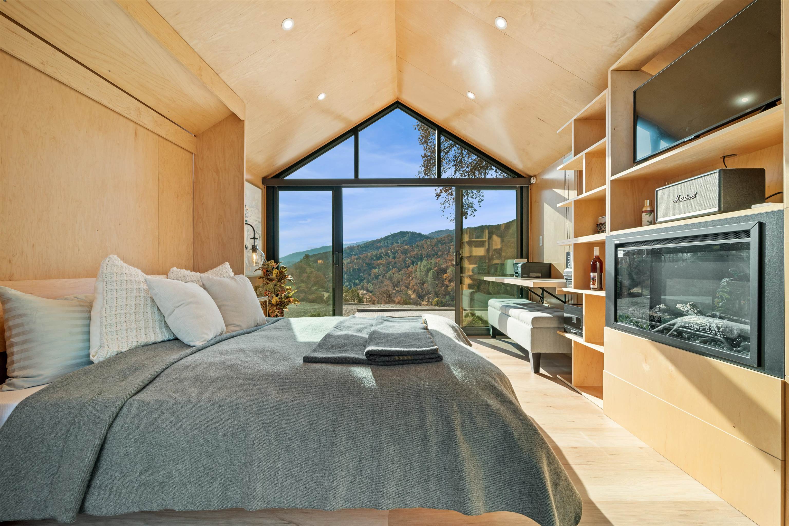 Detail Gallery Image 43 of 56 For 21000 Mines Rd., Livermore,  CA 94550 - 1 Beds | 2 Baths