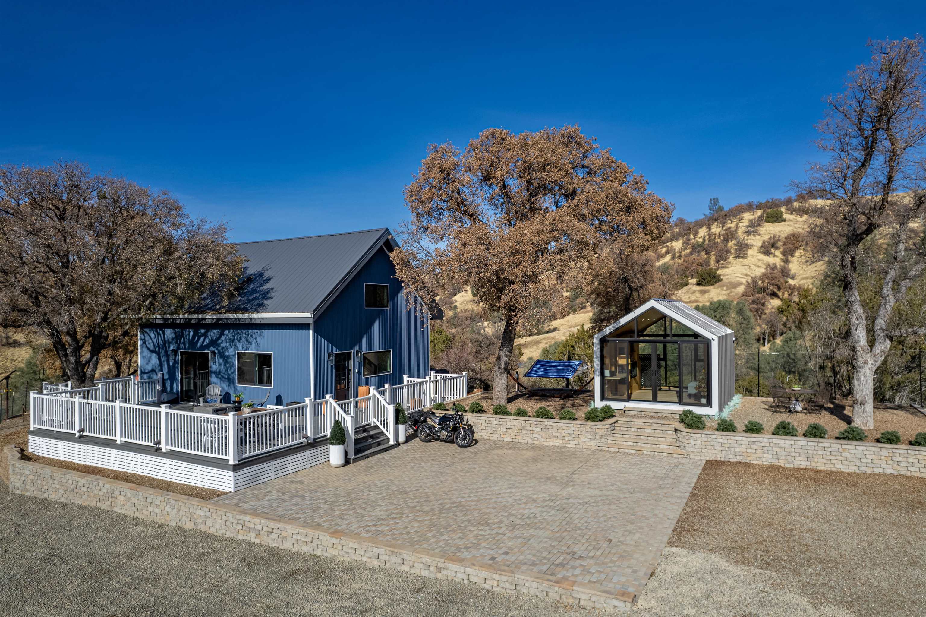 Detail Gallery Image 9 of 56 For 21000 Mines Rd., Livermore,  CA 94550 - 1 Beds | 2 Baths