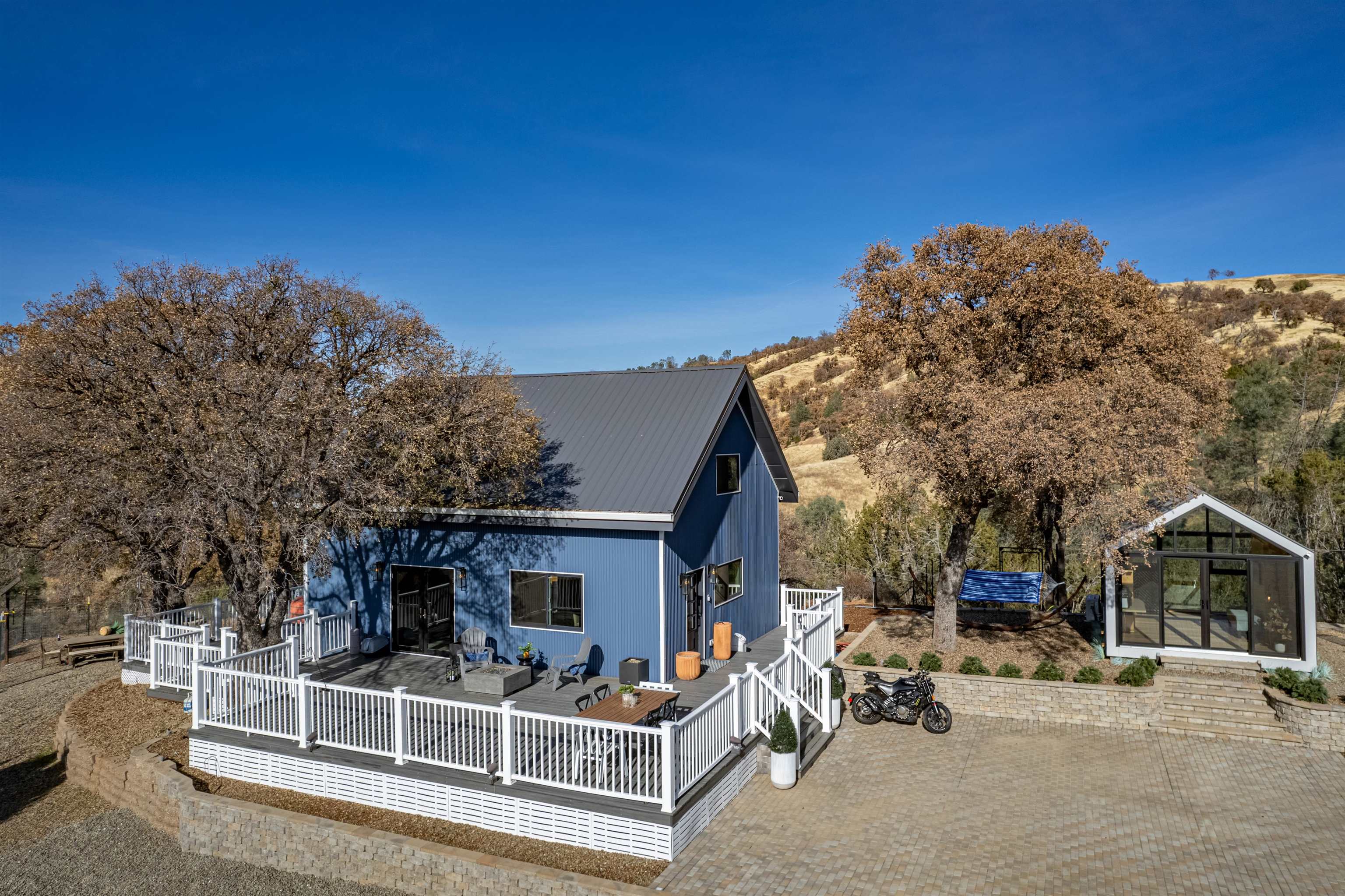 Detail Gallery Image 10 of 56 For 21000 Mines Rd., Livermore,  CA 94550 - 1 Beds | 2 Baths