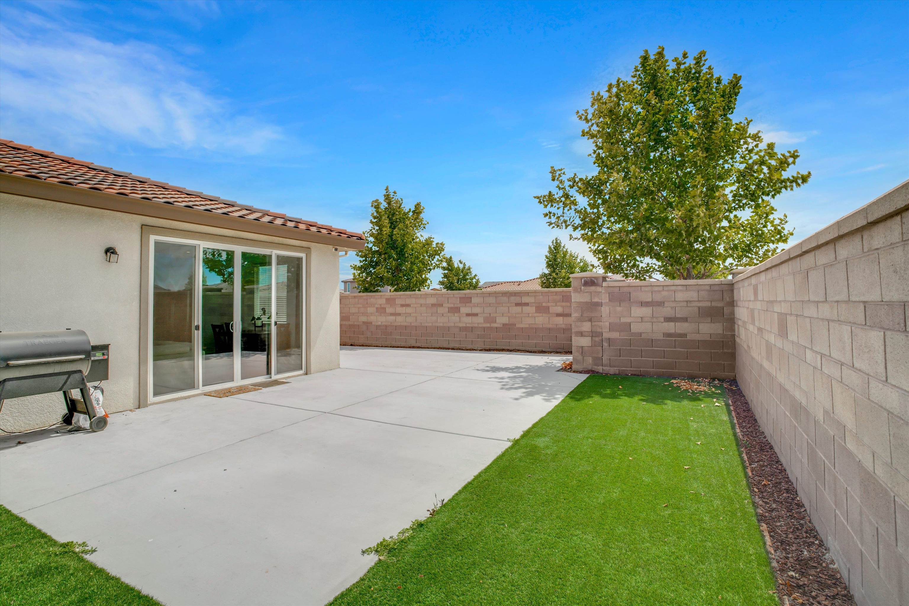 Detail Gallery Image 29 of 39 For 15455 Folktale Way, Lathrop,  CA 95330 - 3 Beds | 2 Baths