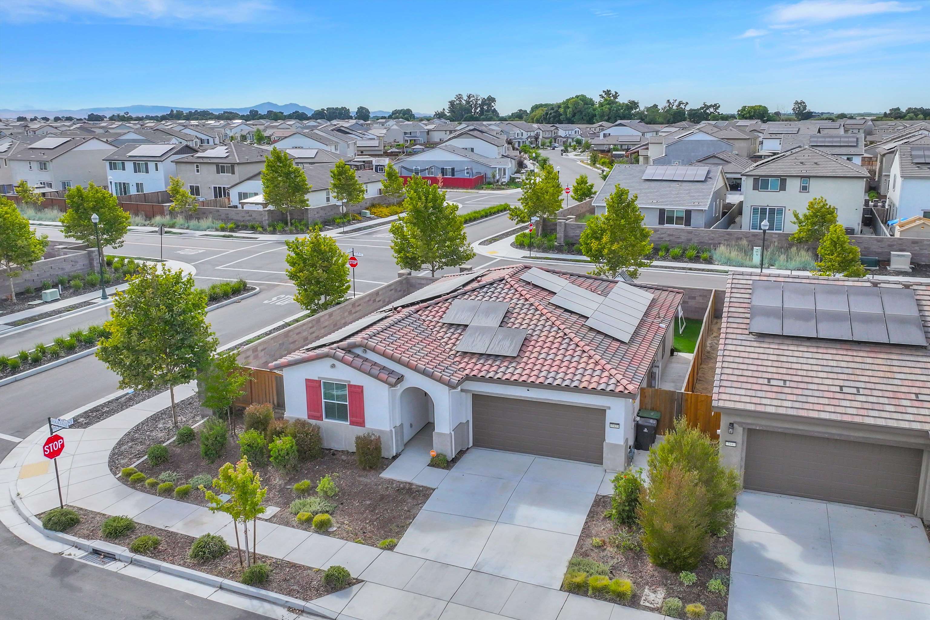Detail Gallery Image 31 of 39 For 15455 Folktale Way, Lathrop,  CA 95330 - 3 Beds | 2 Baths