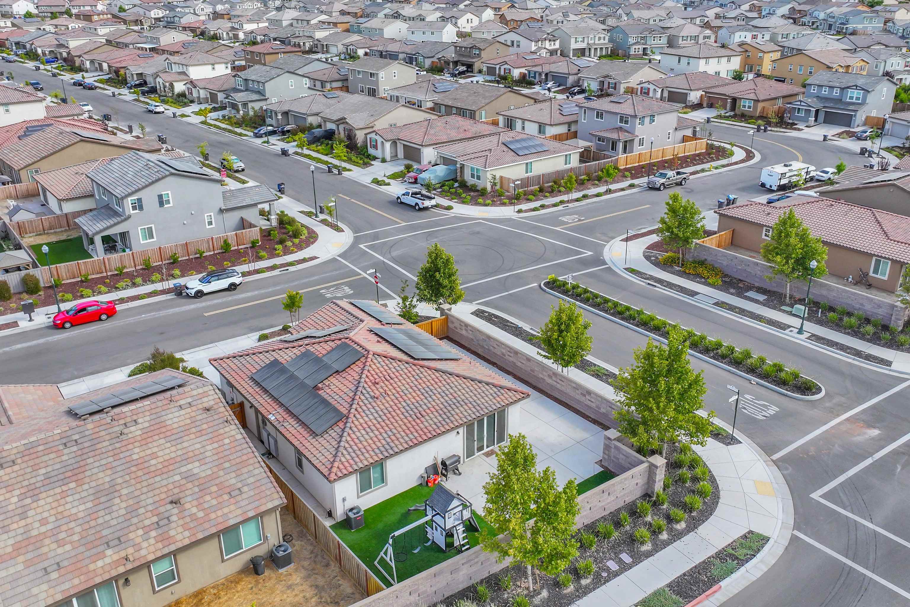 Detail Gallery Image 36 of 39 For 15455 Folktale Way, Lathrop,  CA 95330 - 3 Beds | 2 Baths